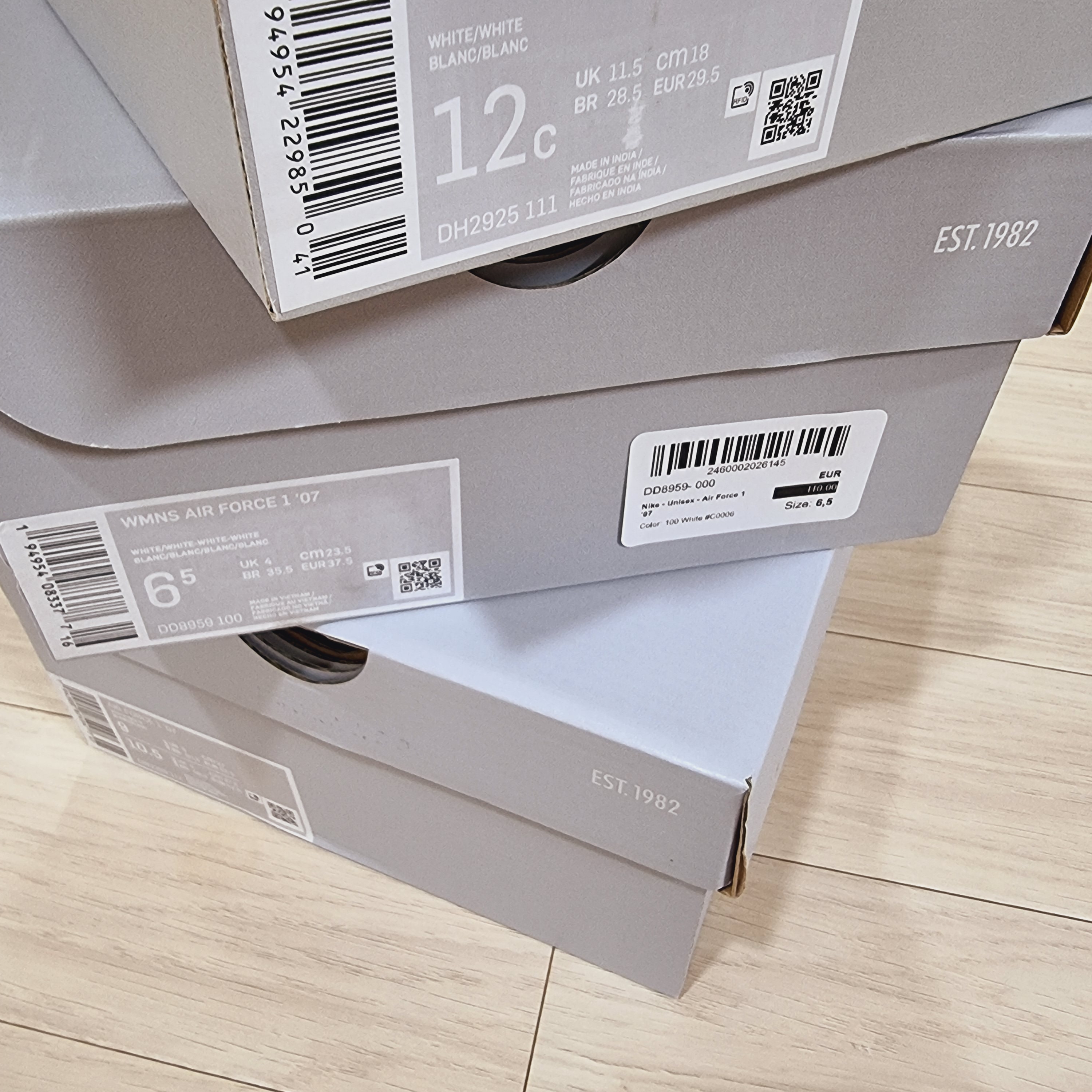 Nike Air Force 1 '07 Low White, (W) Nike Air Force 1 '07 Low White 착용 스타일