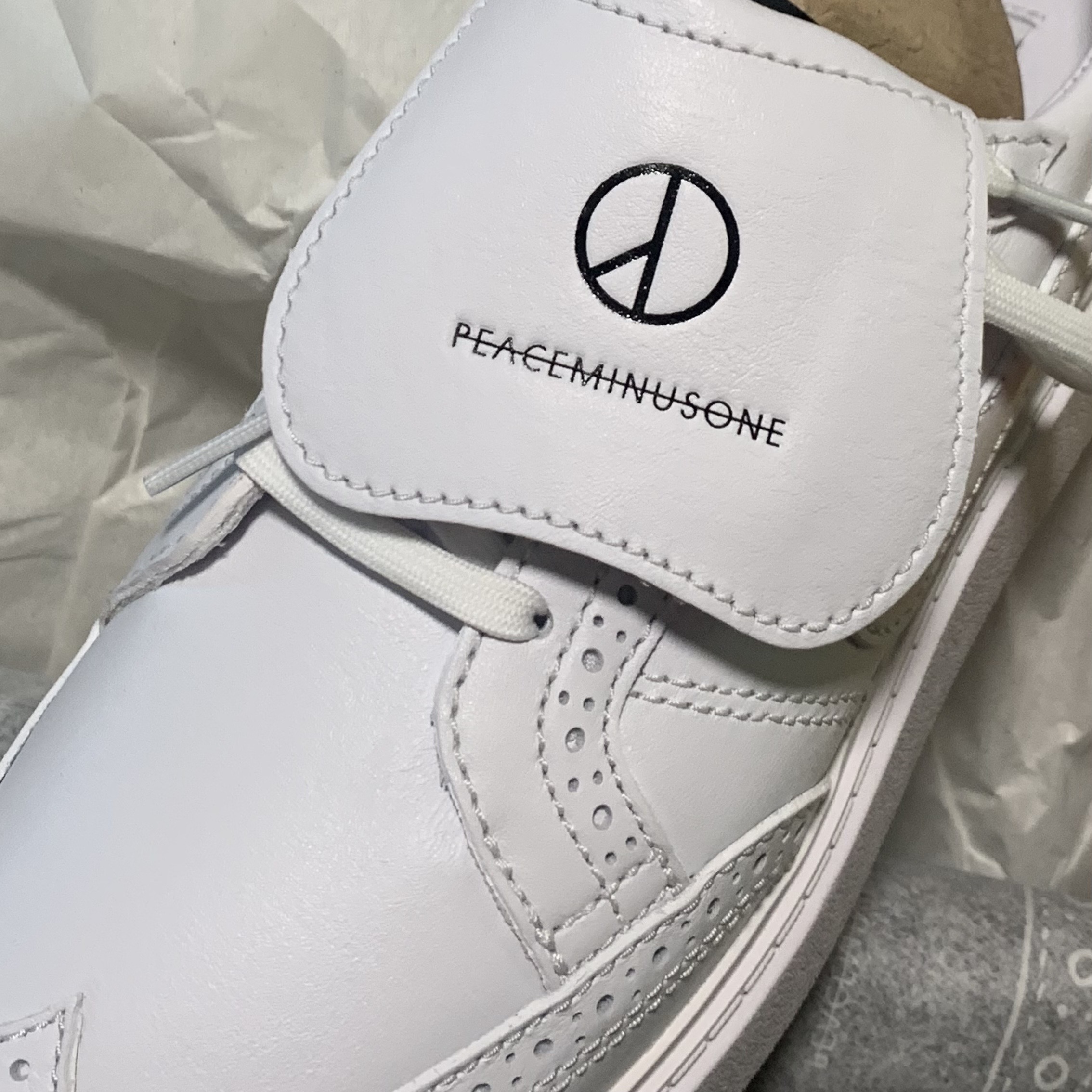 Nike x Peaceminusone Kwondo1 White 착용 스타일 - 1