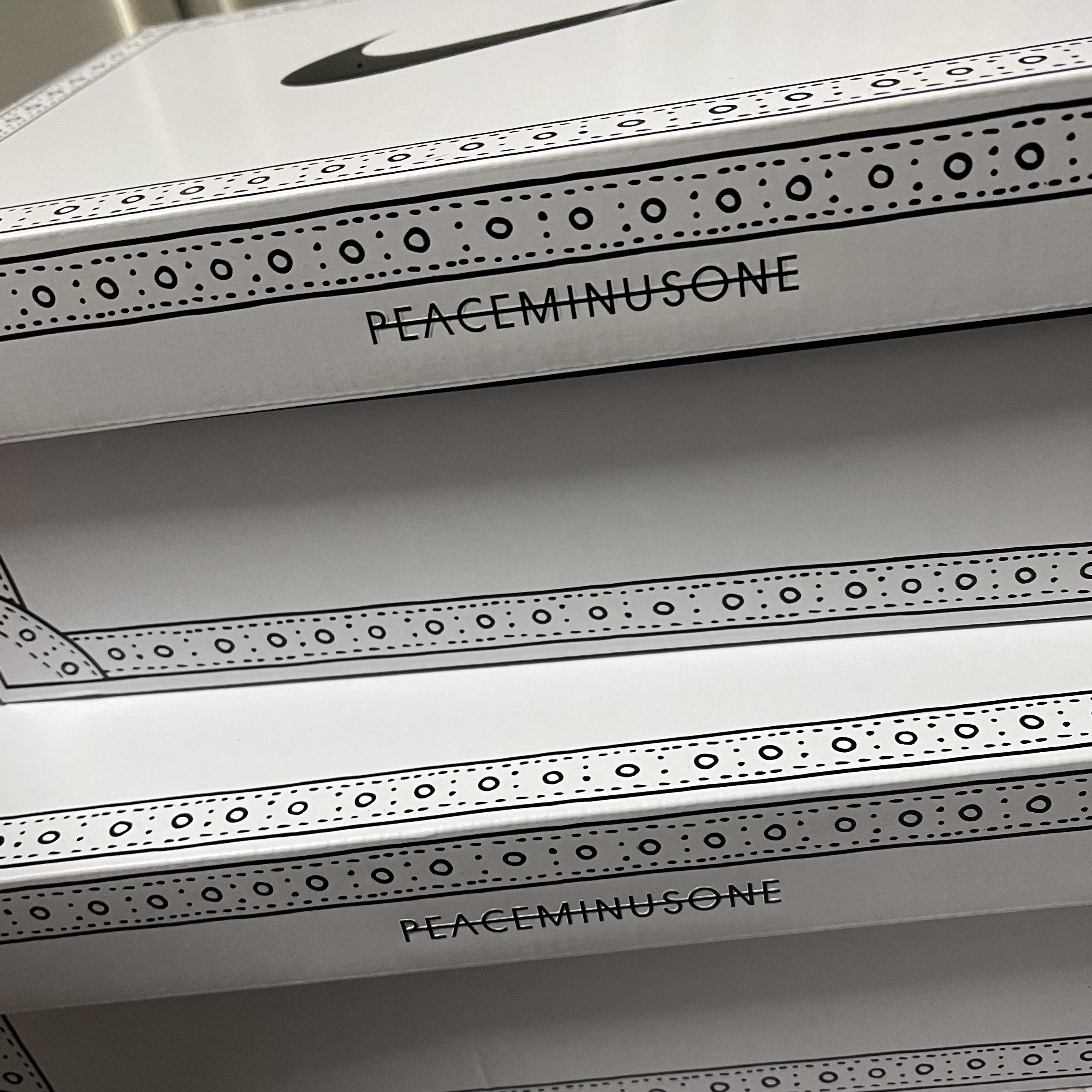Nike x Peaceminusone Kwondo1 White 착용 스타일