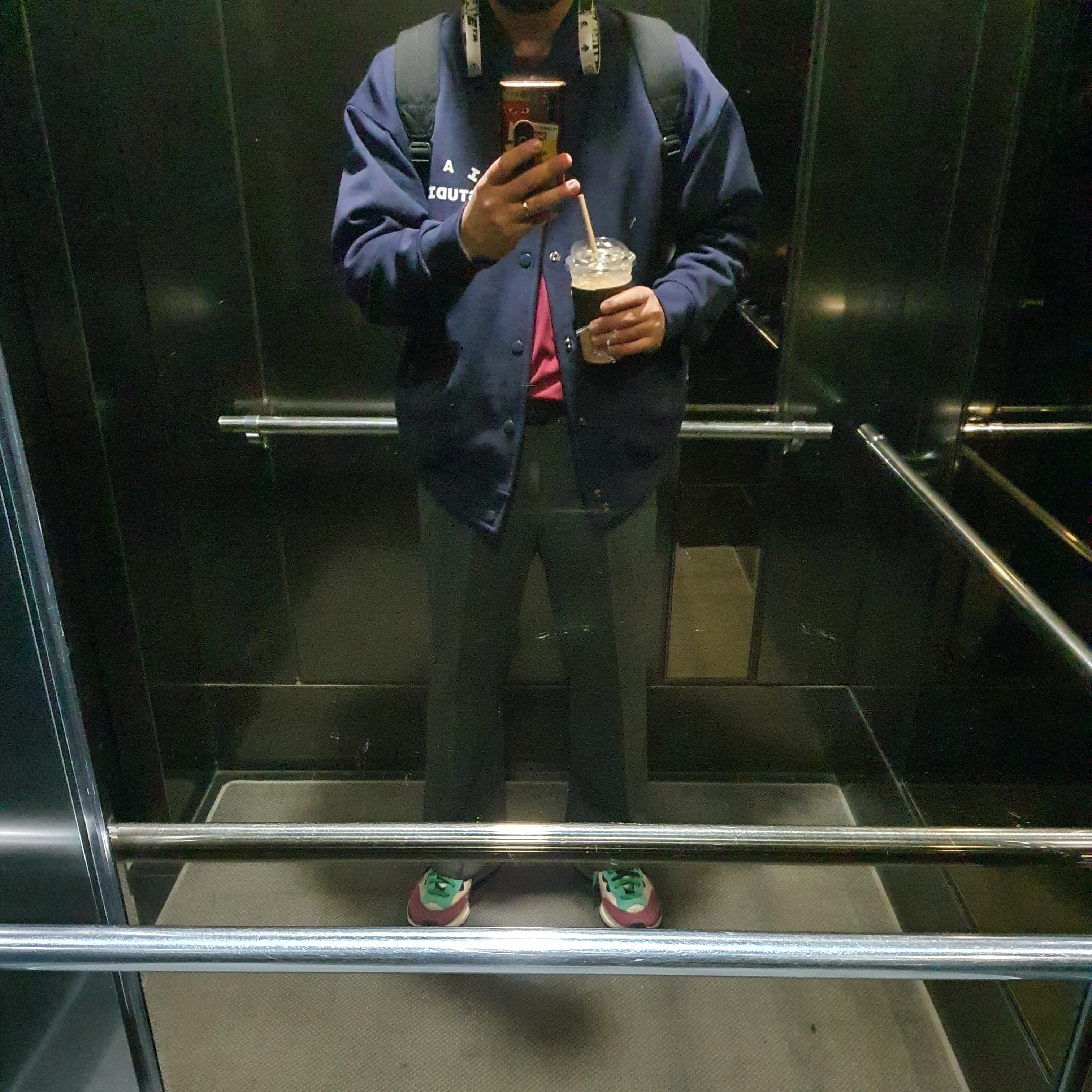 Nike x Sacai VaporWaffle String & Black Villain Red, IAB Studio Cotton Stadium Jacket Navy - 21SS 착용 스타일