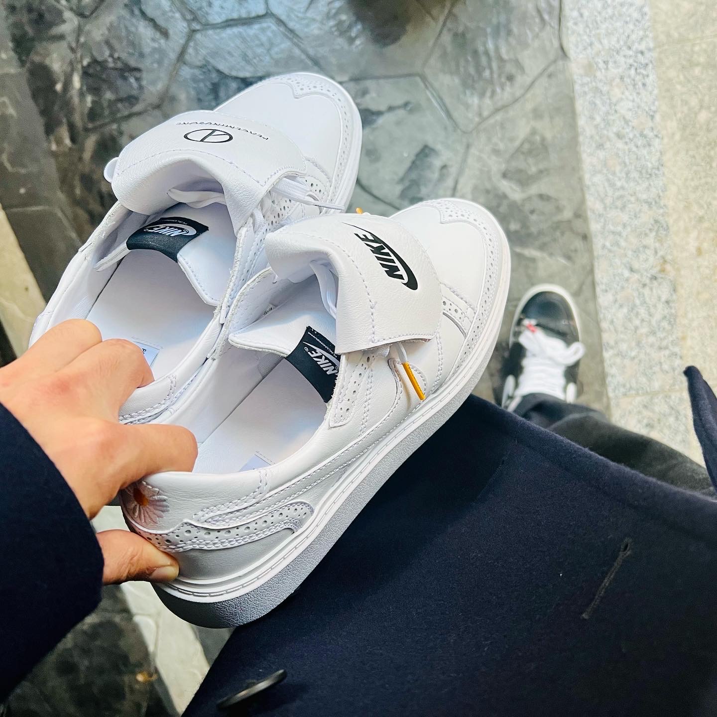 Nike x Peaceminusone Kwondo1 White, Nike x Peaceminusone Air Force 1 Low Para-Noise 착용 스타일 - 1