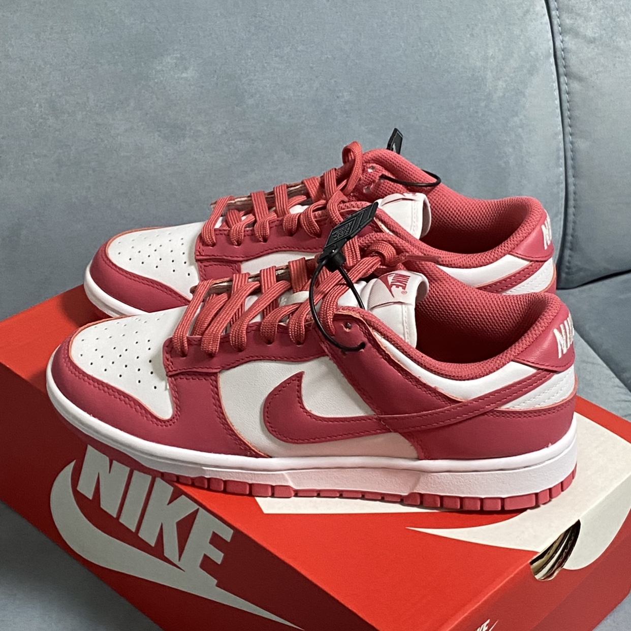 (W) Nike Dunk Low Archeo Pink 착용 스타일