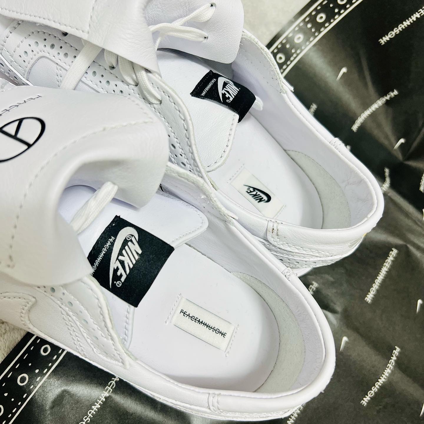 Nike x Peaceminusone Kwondo1 White 착용 스타일 - 3