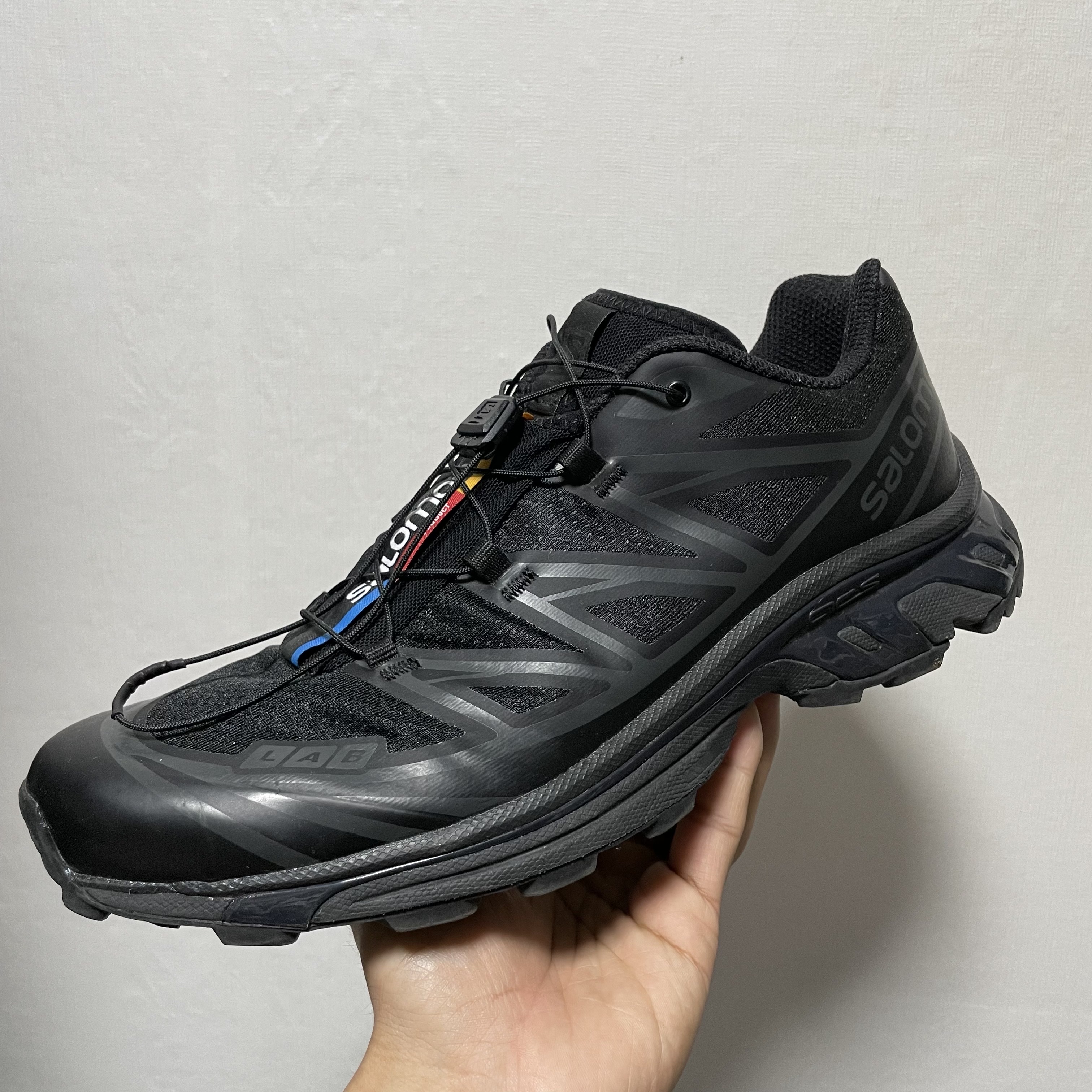 Salomon XT-6 ADV Black 착용 스타일