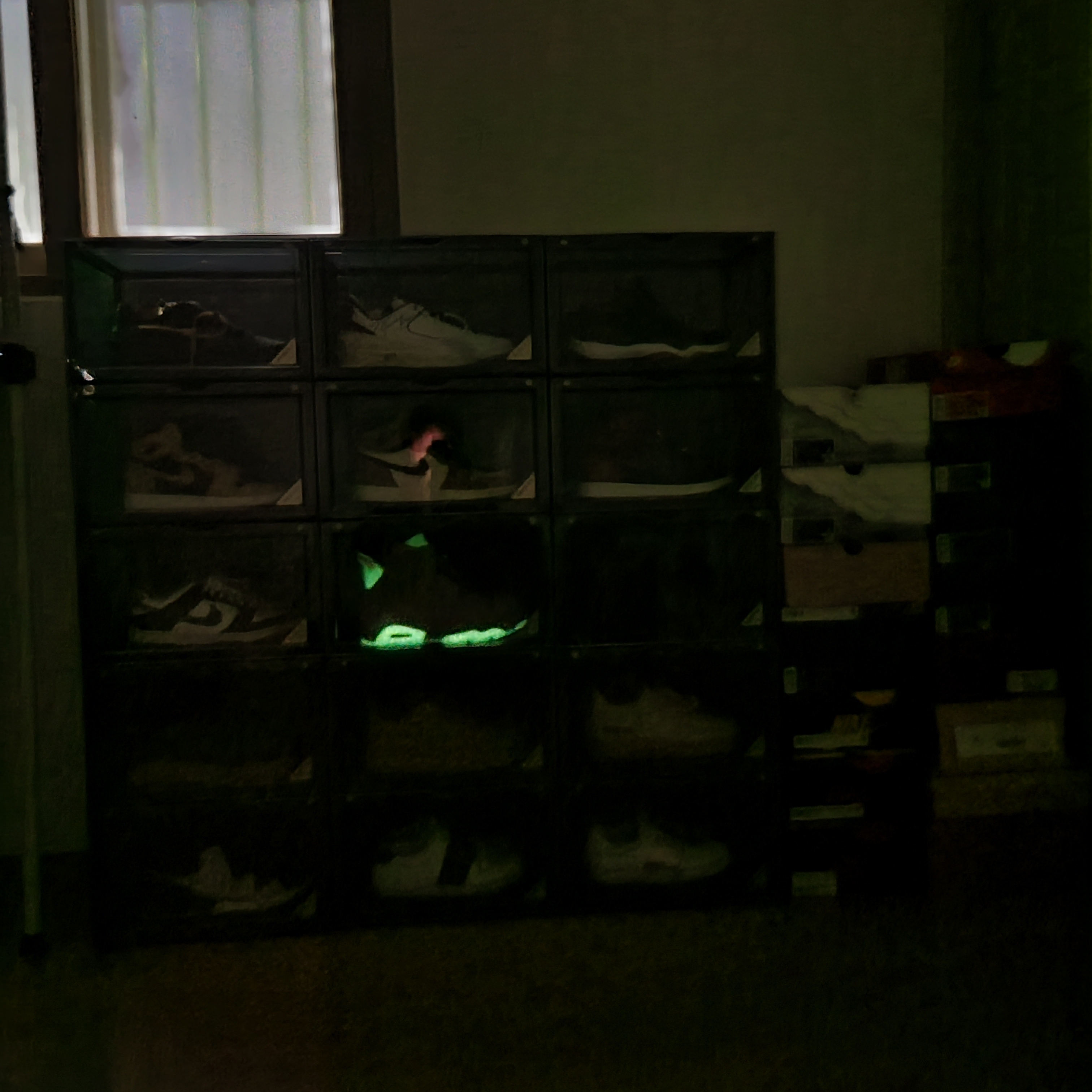 Jordan 2 x Off-White Retro Low SP Black and Varsity Royal, Jordan 2 x Off-White Retro Low SP White and Varsity Red 착용 스타일 - 2