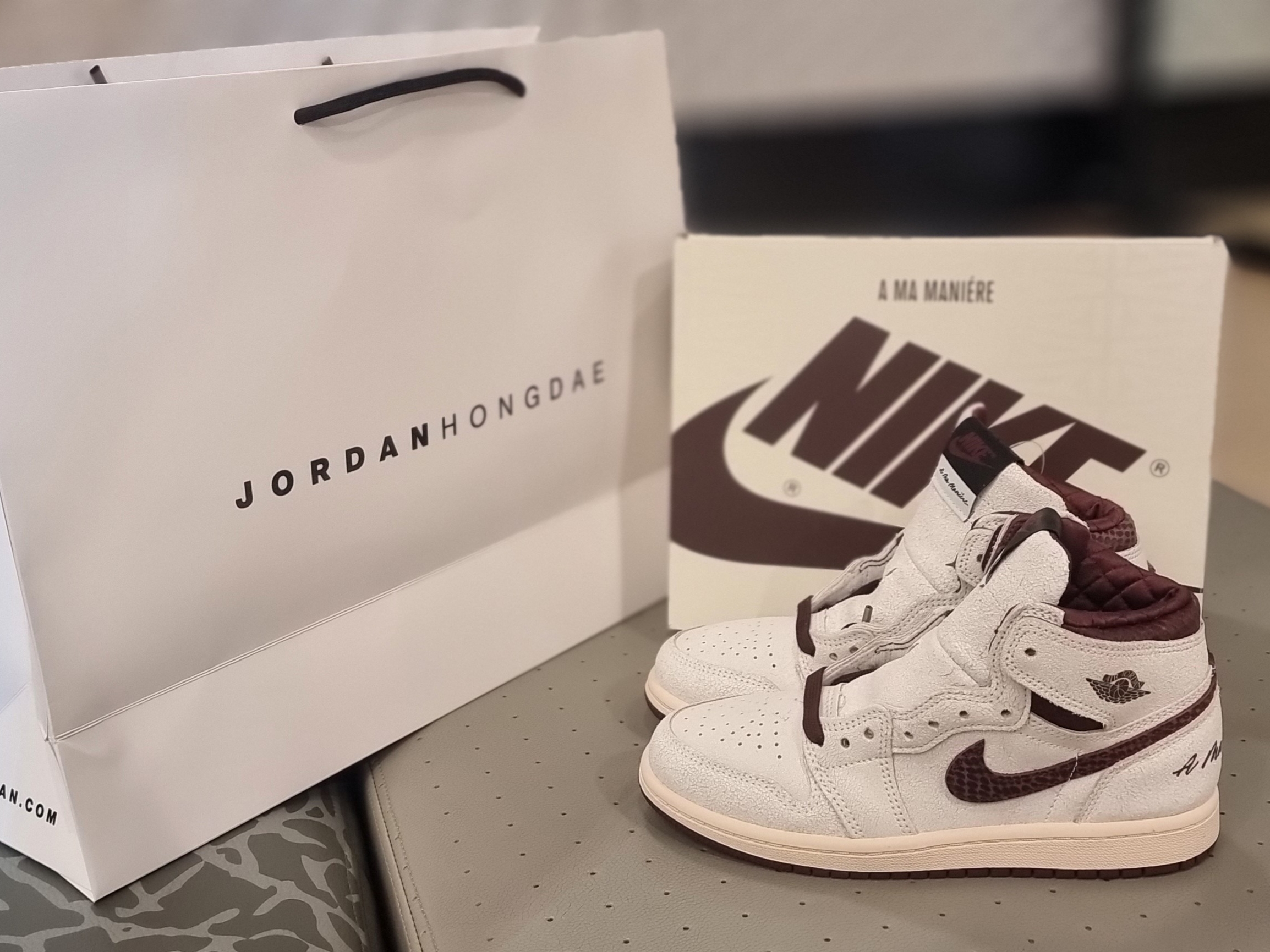 (PS) Jordan 1 x A Ma Maniere Retro High OG SP Burgundy and Sail 착용 스타일