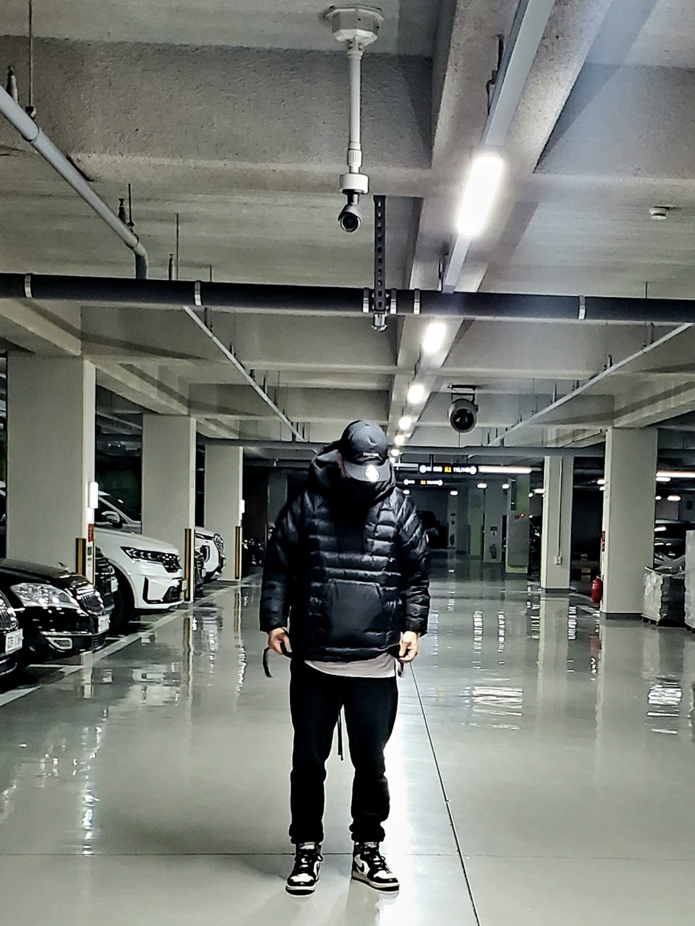 Nike x Stussy Insultd Jacket Black - US/EU, Essentials Sweatpants Dark Slate/Black 2020 착용 스타일 - 1