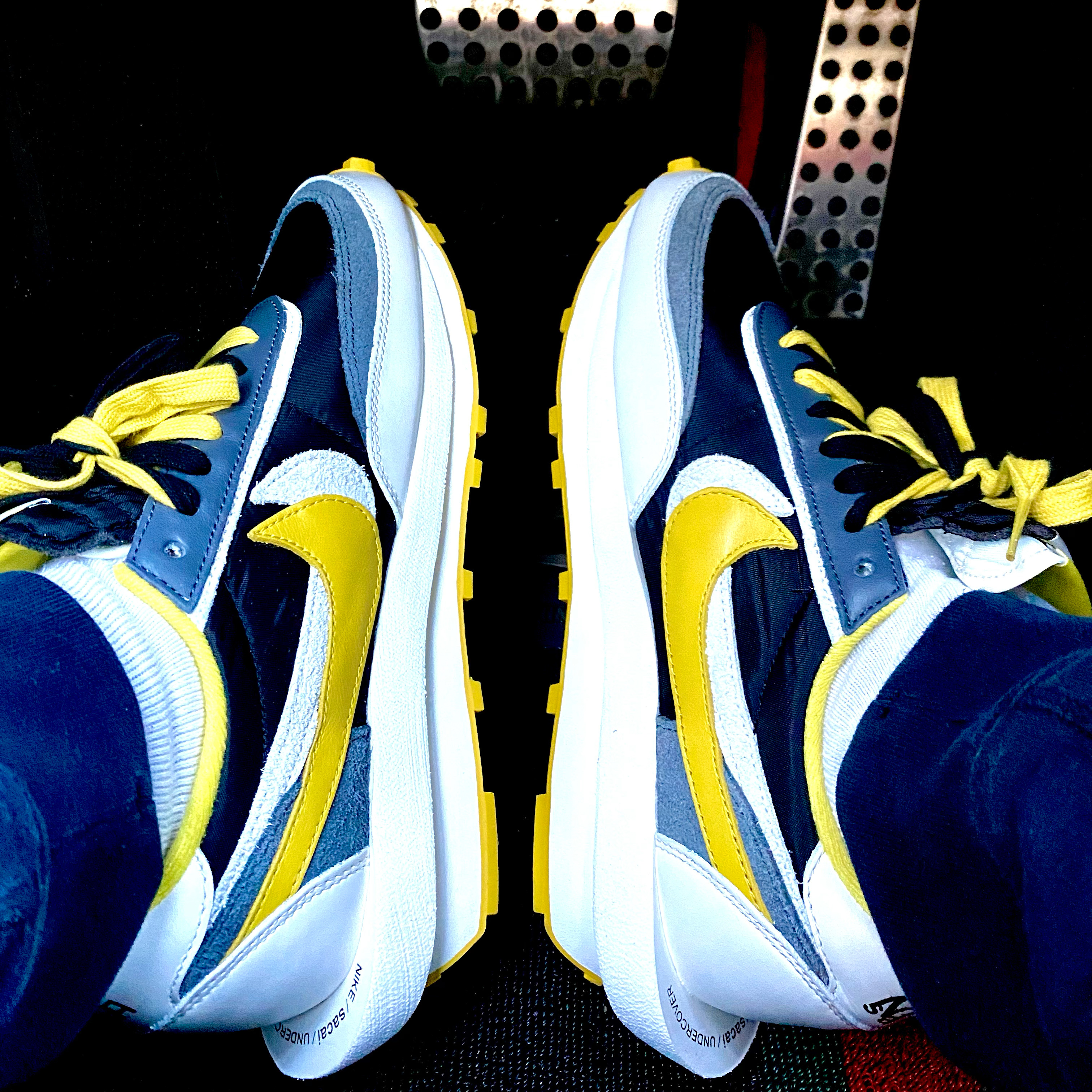 Nike x Sacai x Undercover LDWaffle Black Bright Citron 착용 스타일 - 1