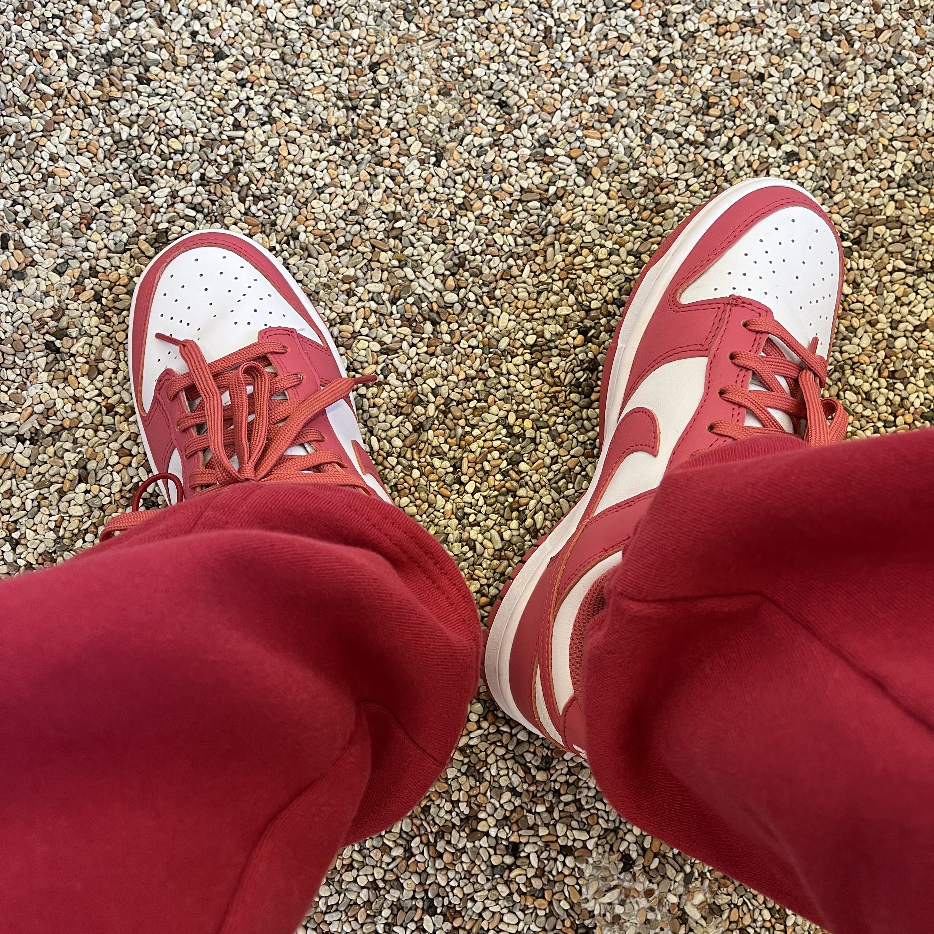 (W) Nike Dunk Low Archeo Pink 착용 스타일