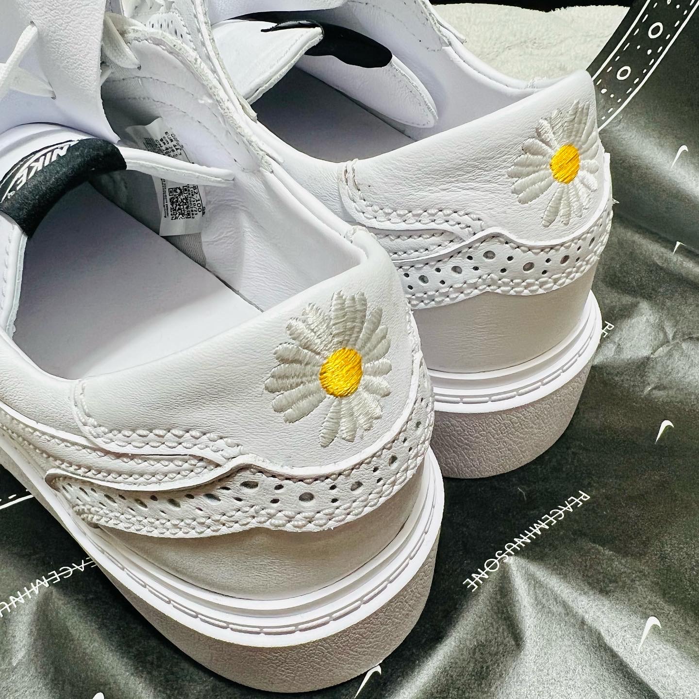 Nike x Peaceminusone Kwondo1 White 착용 스타일 - 4