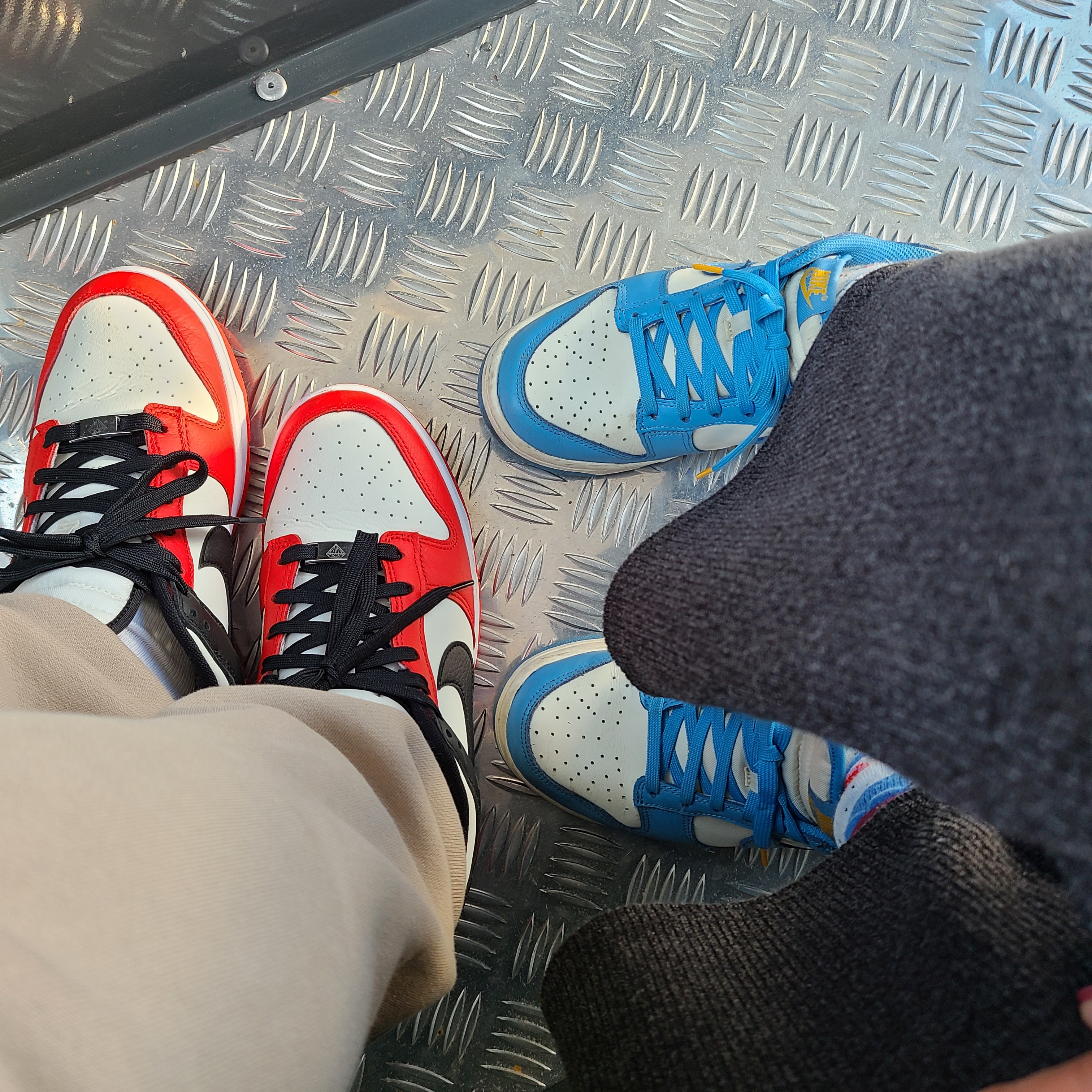 Nike x NBA Dunk Low Retro EMB Black and Chile Red, (W) Nike Dunk Low Coast 착용 스타일 - 1