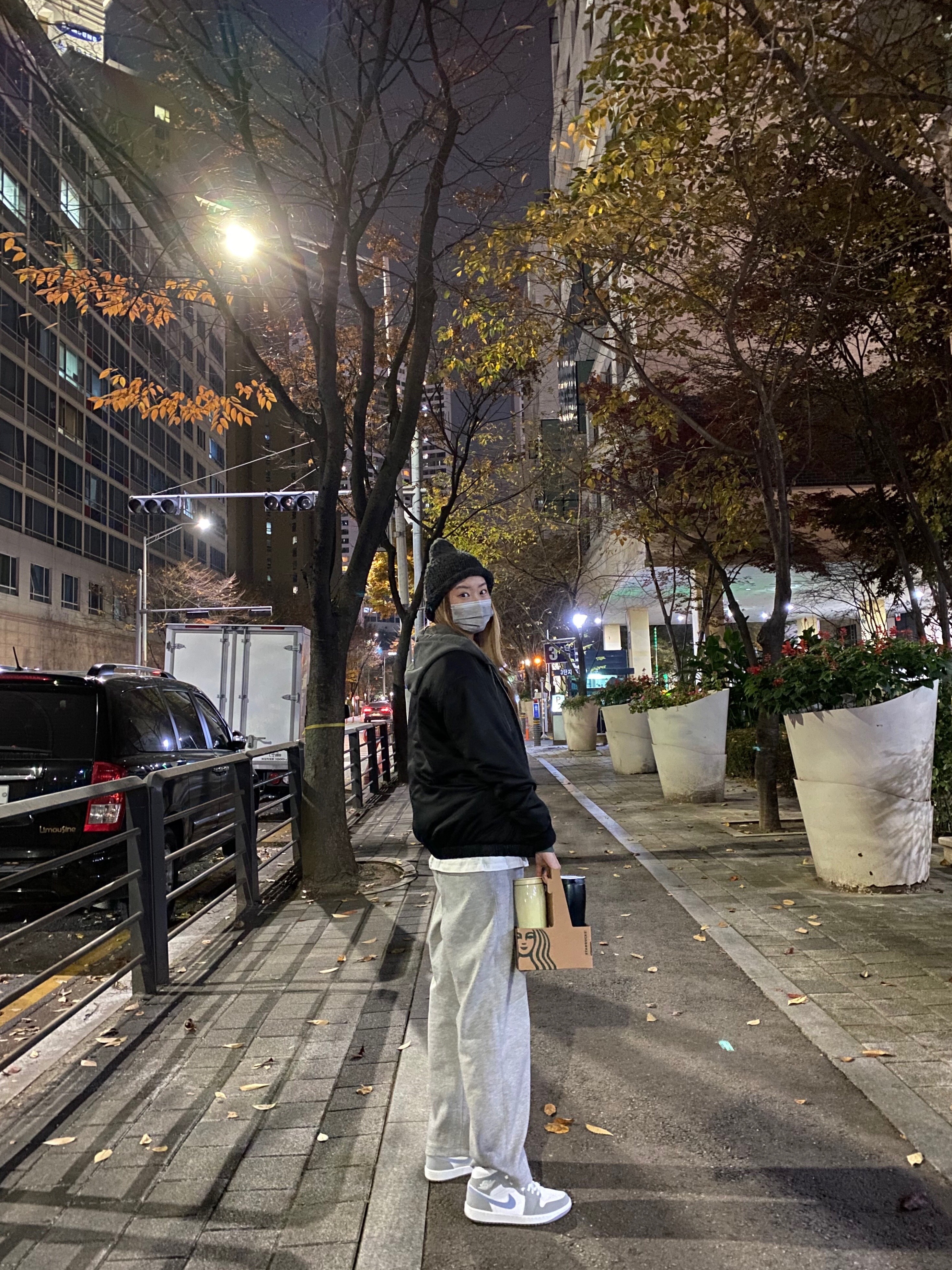 (W) Jordan 1 Mid Wolf Grey 착용 스타일