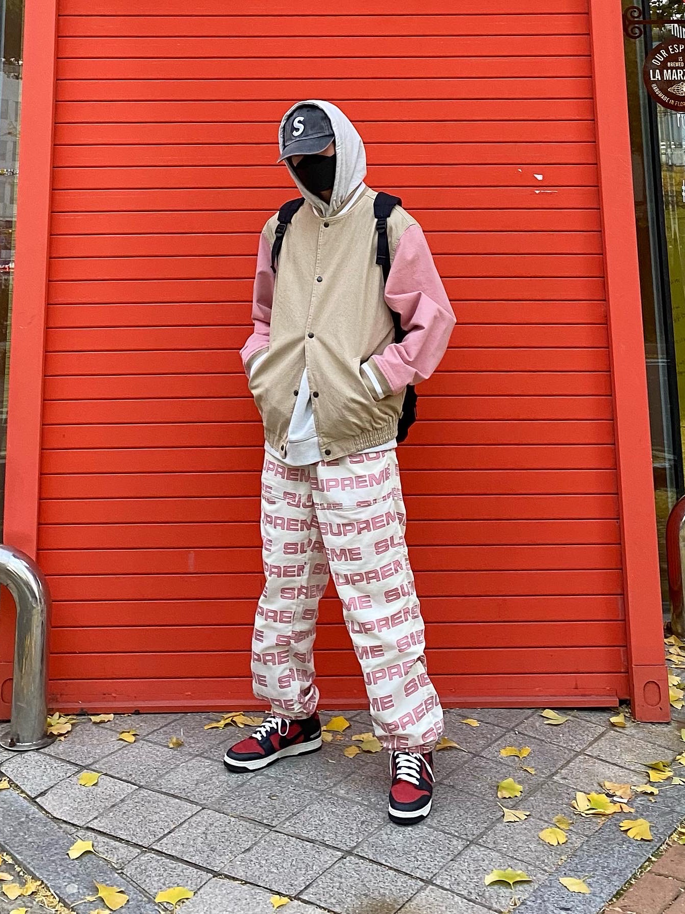 Supreme Pigment Print S Logo 6-Panel Black - 20SS, Nike x Undercover Dunk High 1985 Gym Red 착용 스타일 - 1
