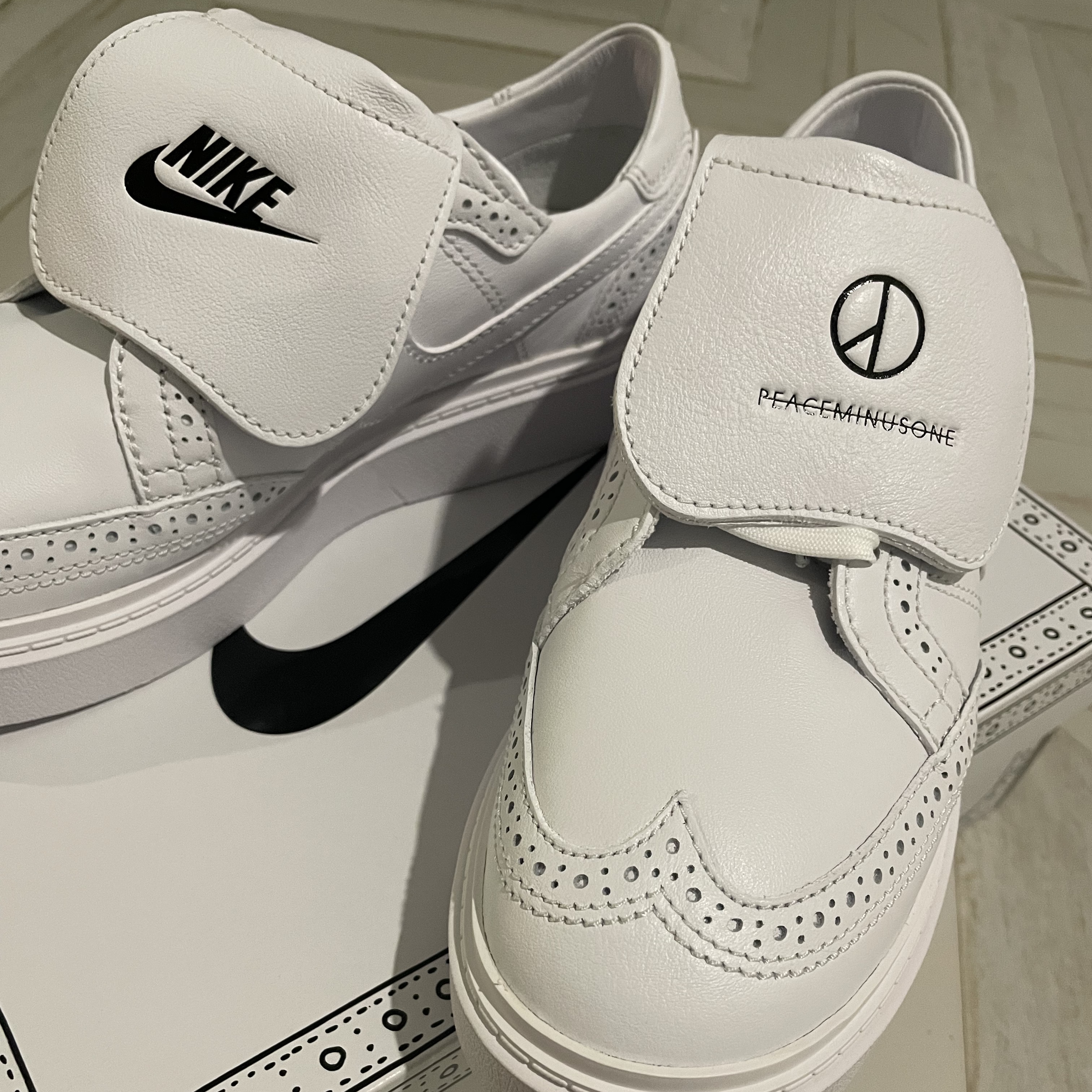 Nike x Peaceminusone Kwondo1 White 착용 스타일 - 1