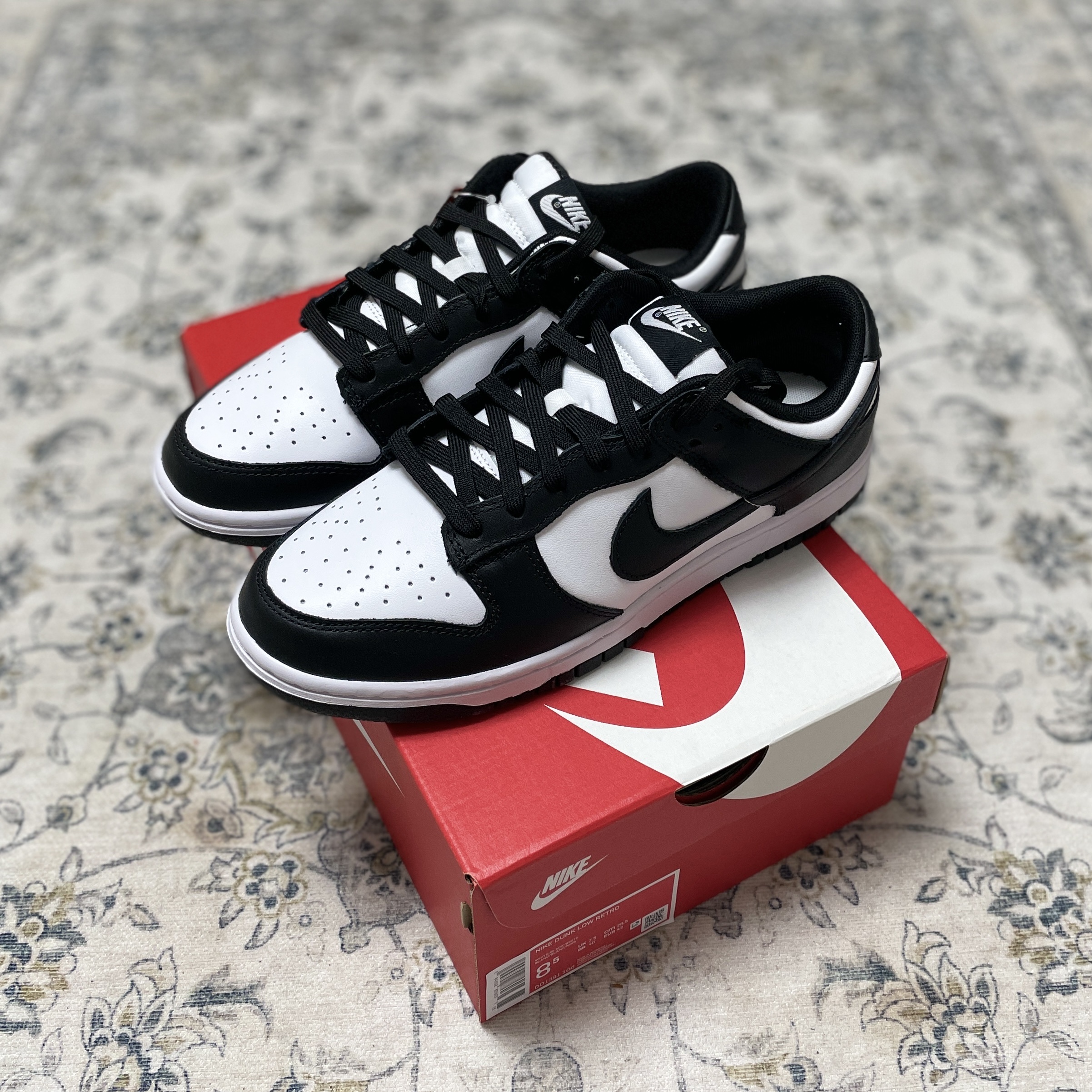 Nike Dunk Low Retro Black 착용 스타일