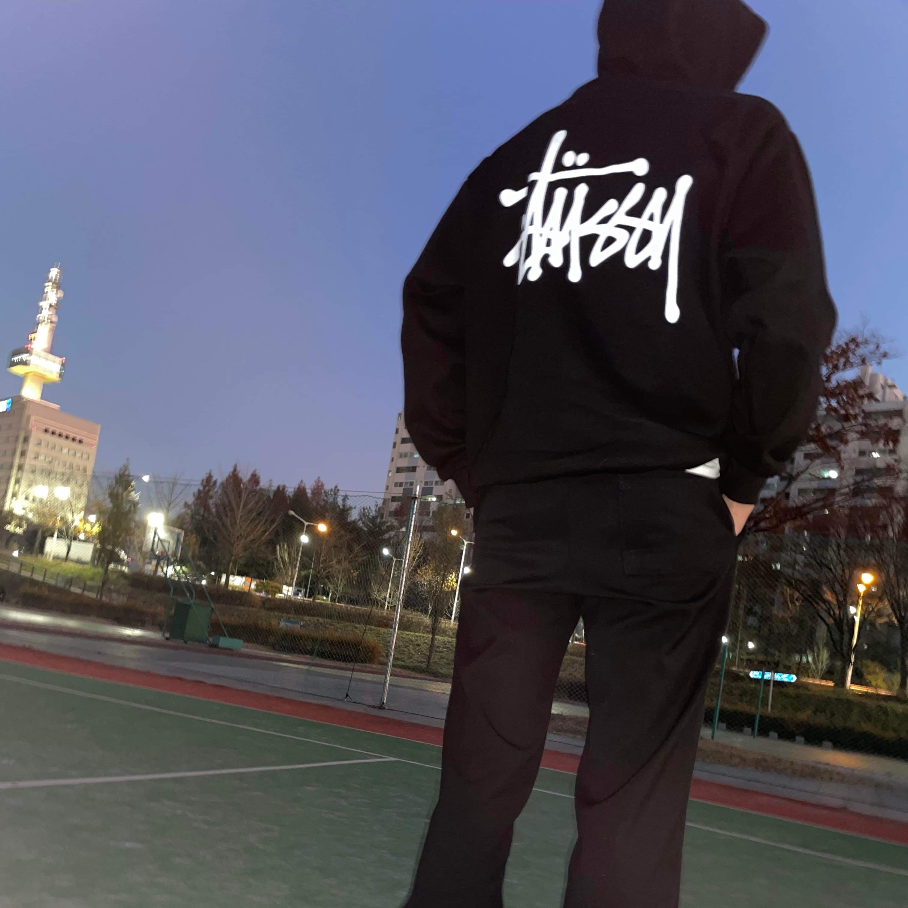Stussy Basic Stussy Hoodie Black 2021, Stussy Stock Cuff Beanie Black 착용 스타일 - 2