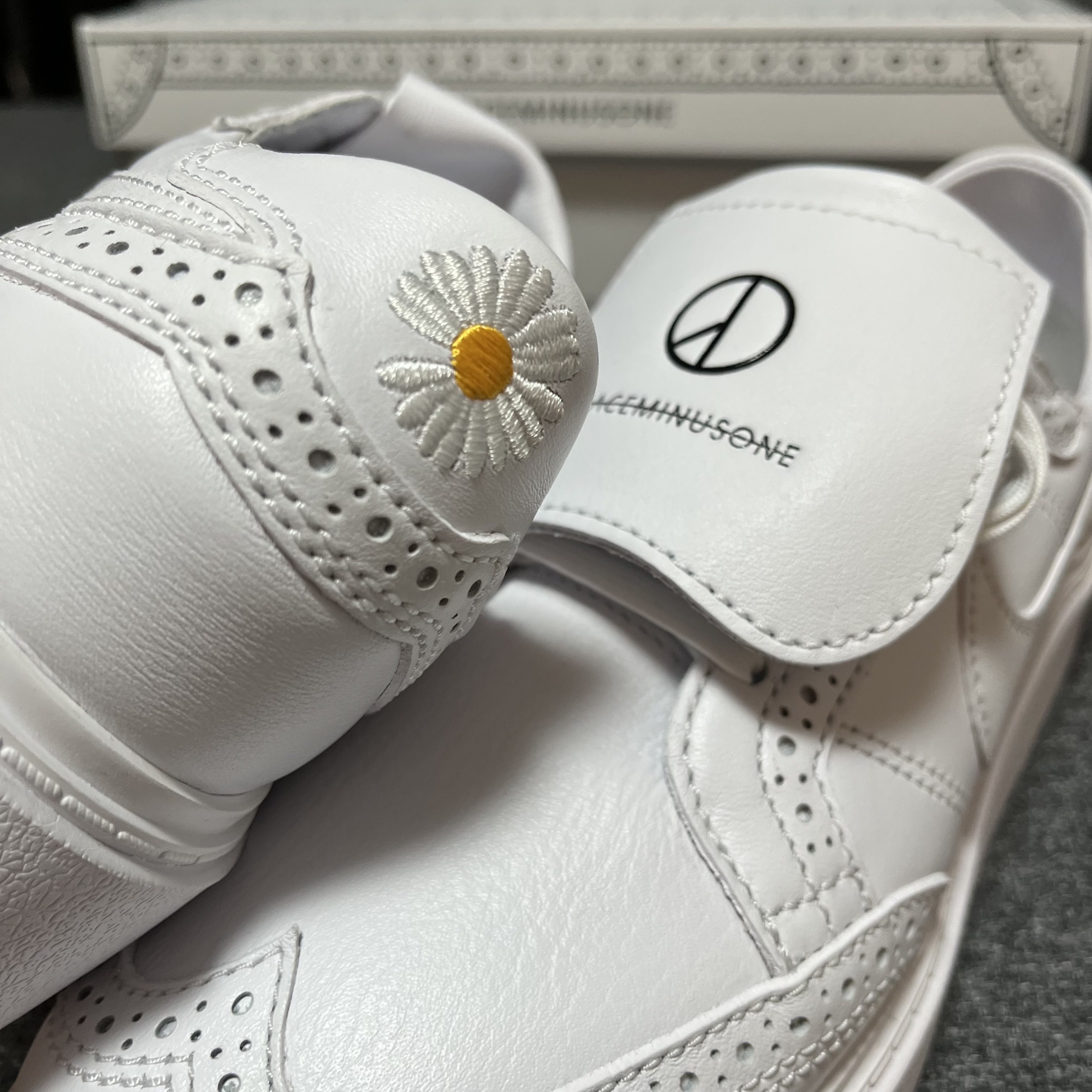 Nike x Peaceminusone Kwondo1 White 착용 스타일 - 4