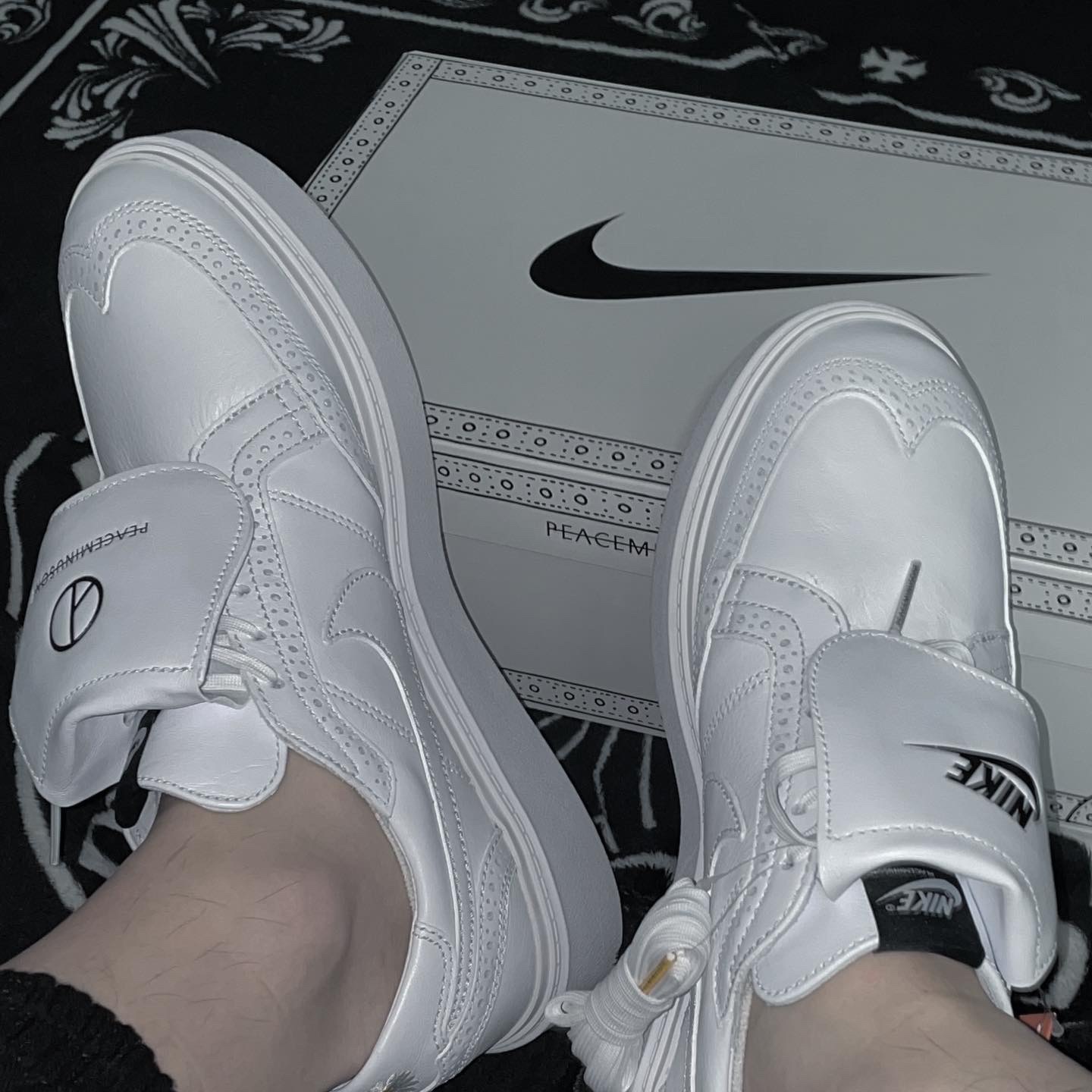 Nike x Peaceminusone Kwondo1 White 착용 스타일 - 3