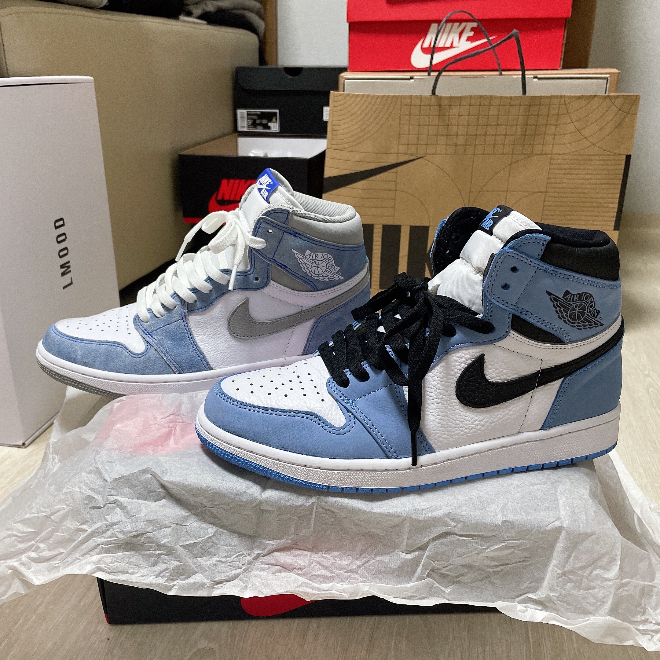 Jordan 1 Retro High OG University Blue, Jordan 1 Retro High OG Hyper Royal 착용 스타일 - 1