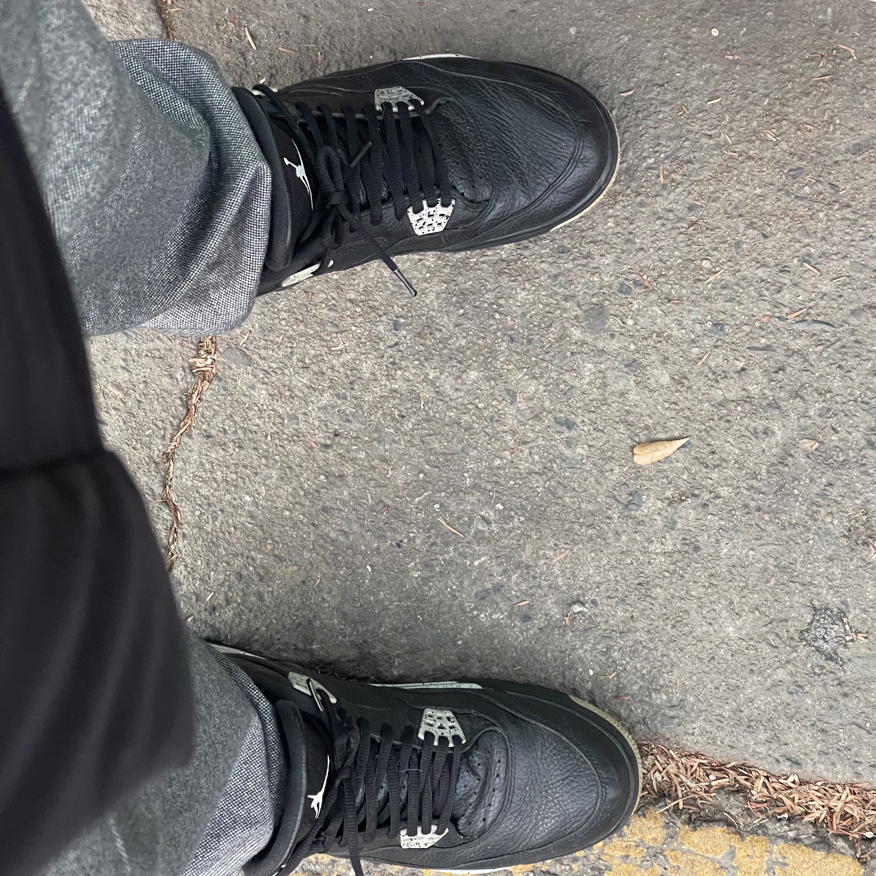 Jordan 4 Retro Oreo 2015 착용 스타일 - 1