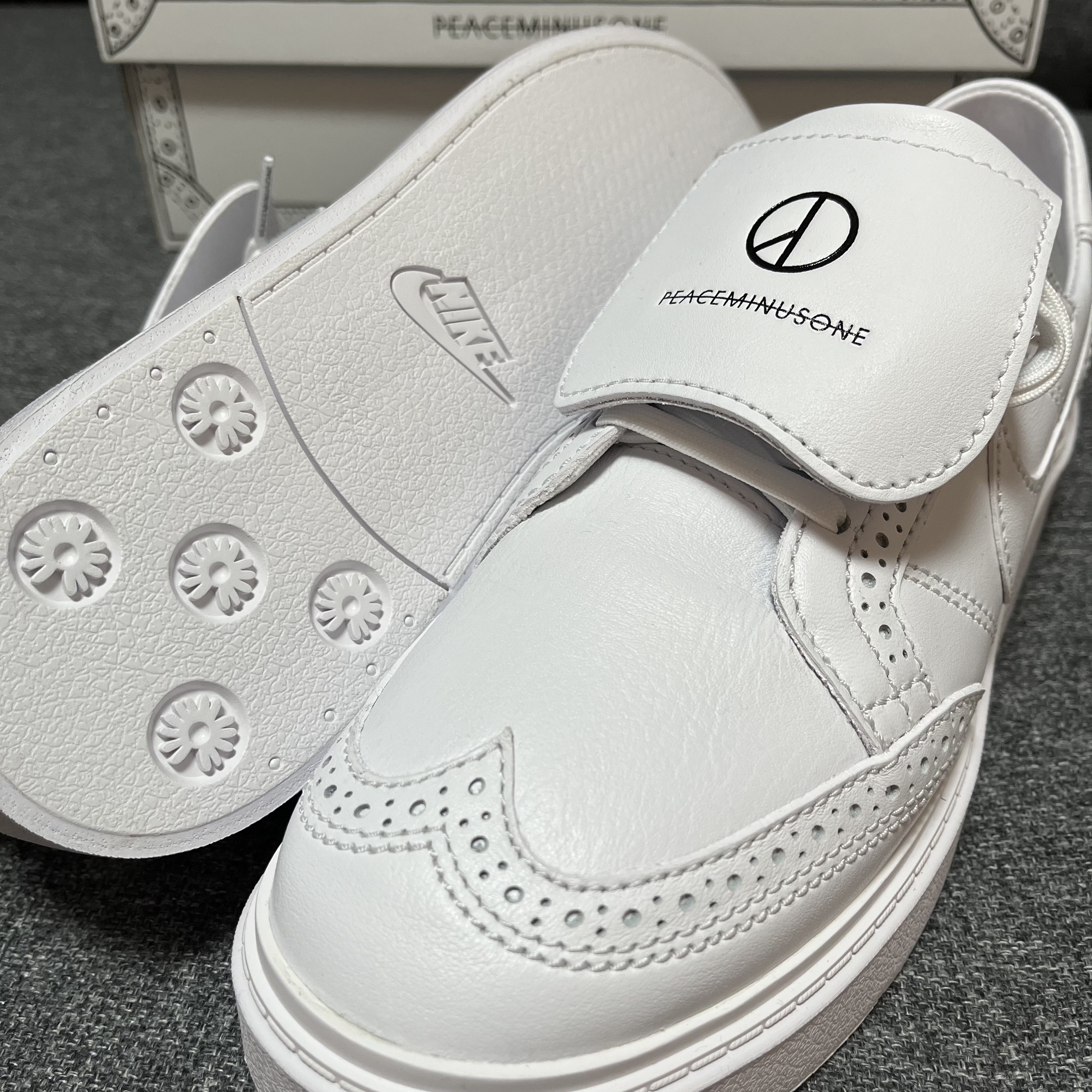 Nike x Peaceminusone Kwondo1 White 착용 스타일 - 3