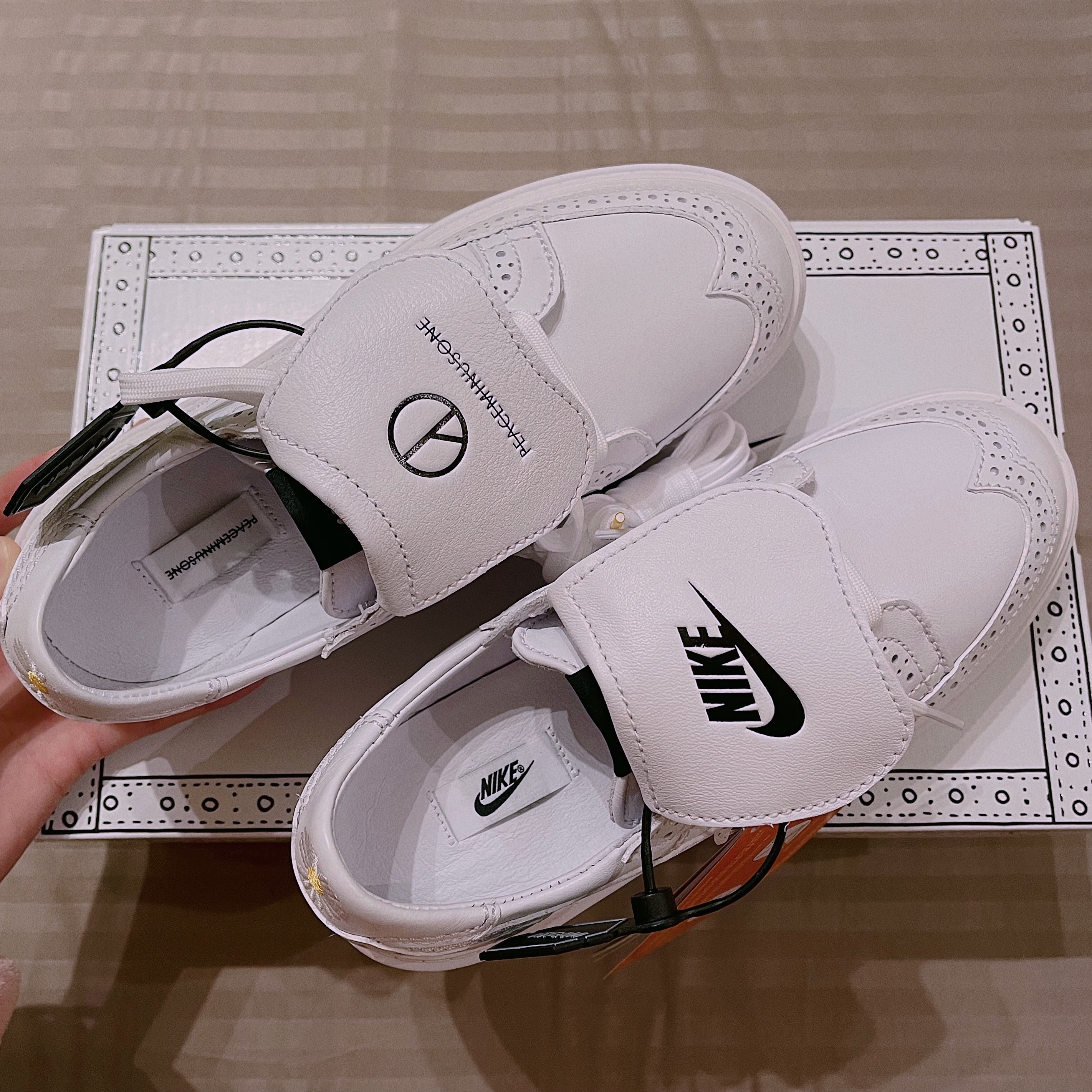 Nike x Peaceminusone Kwondo1 White 착용 스타일 - 2