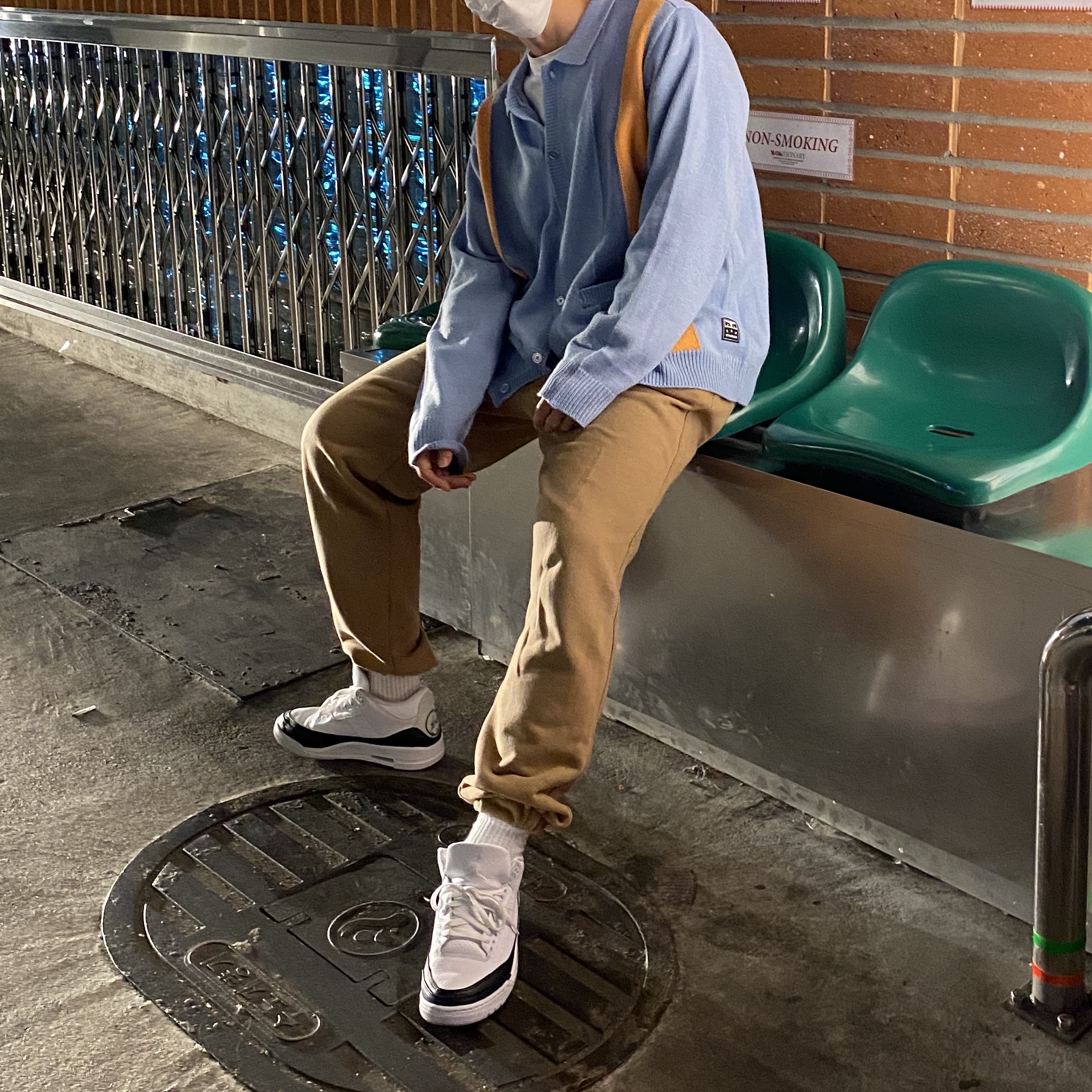 IAB Studio x Obey Archer Cardigan Blue, Jordan 3 x Fragment Retro SP White Black 착용 스타일