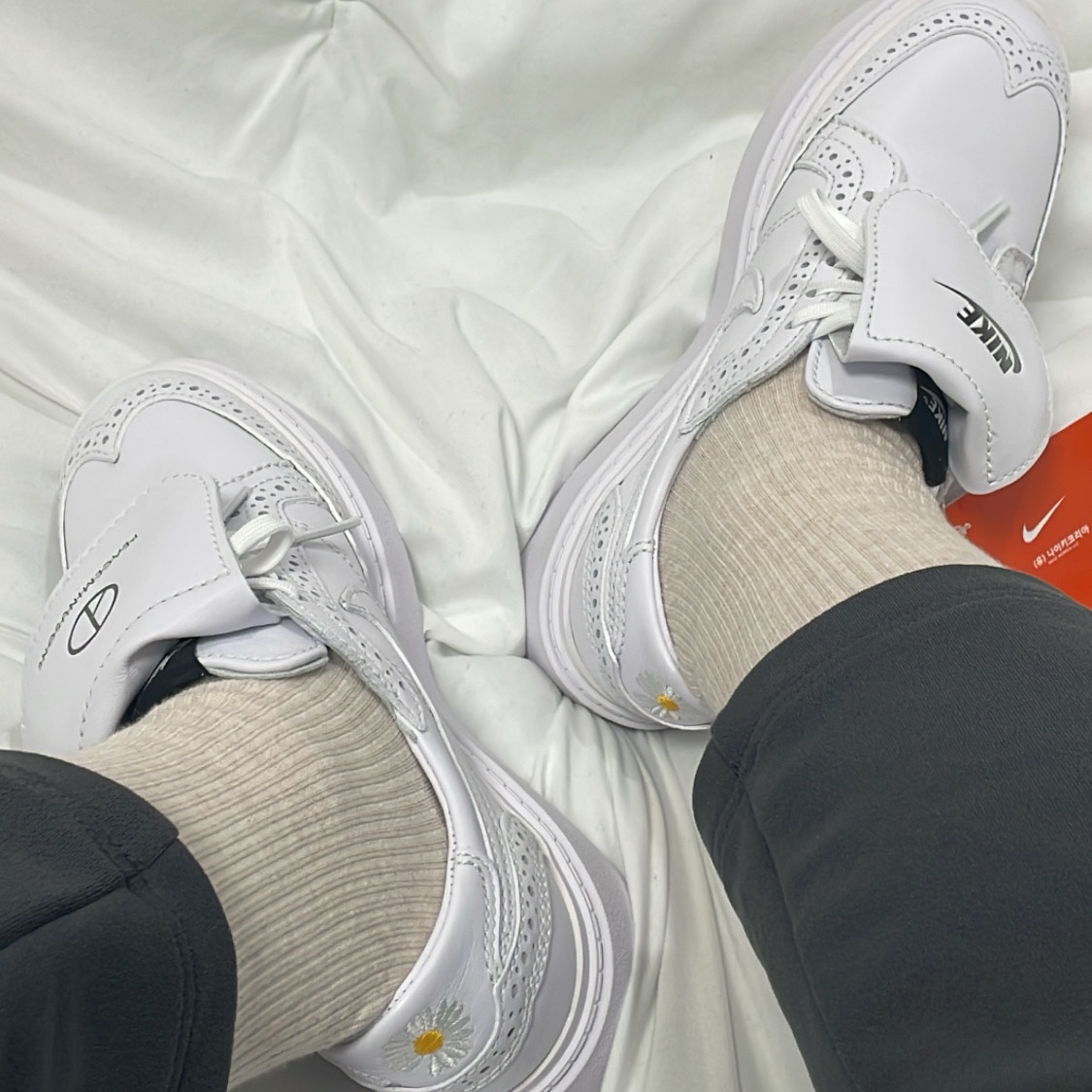 Nike x Peaceminusone Kwondo1 White 착용 스타일