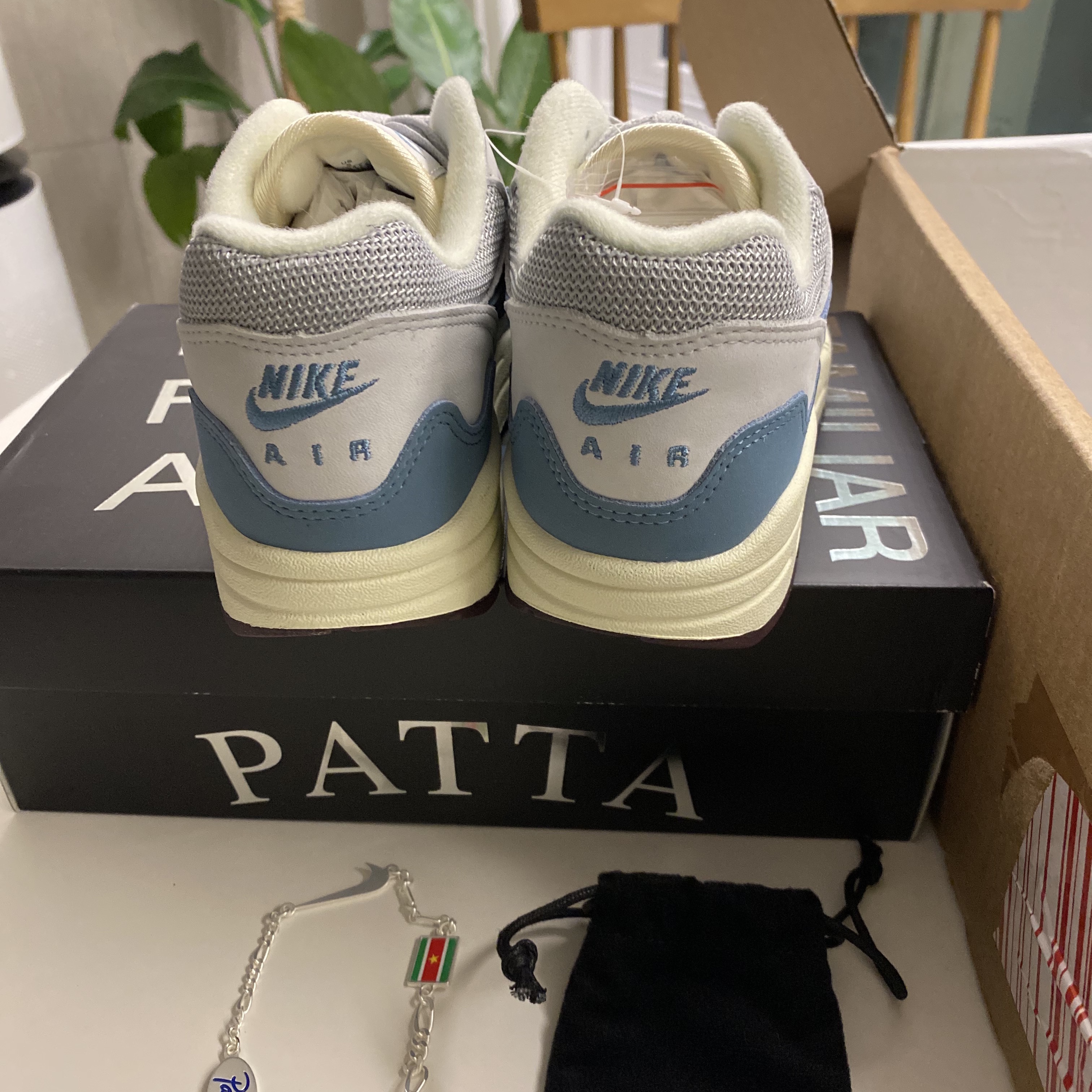Nike x Patta Air Max 1 Noise Aqua 착용 스타일 - 5