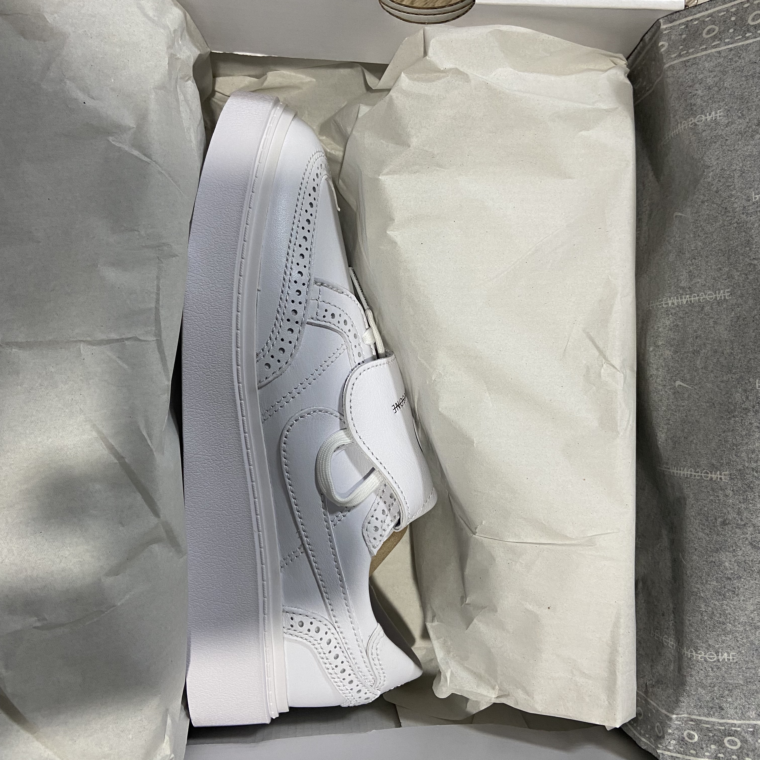 Nike x Peaceminusone Kwondo1 White 착용 스타일 - 3
