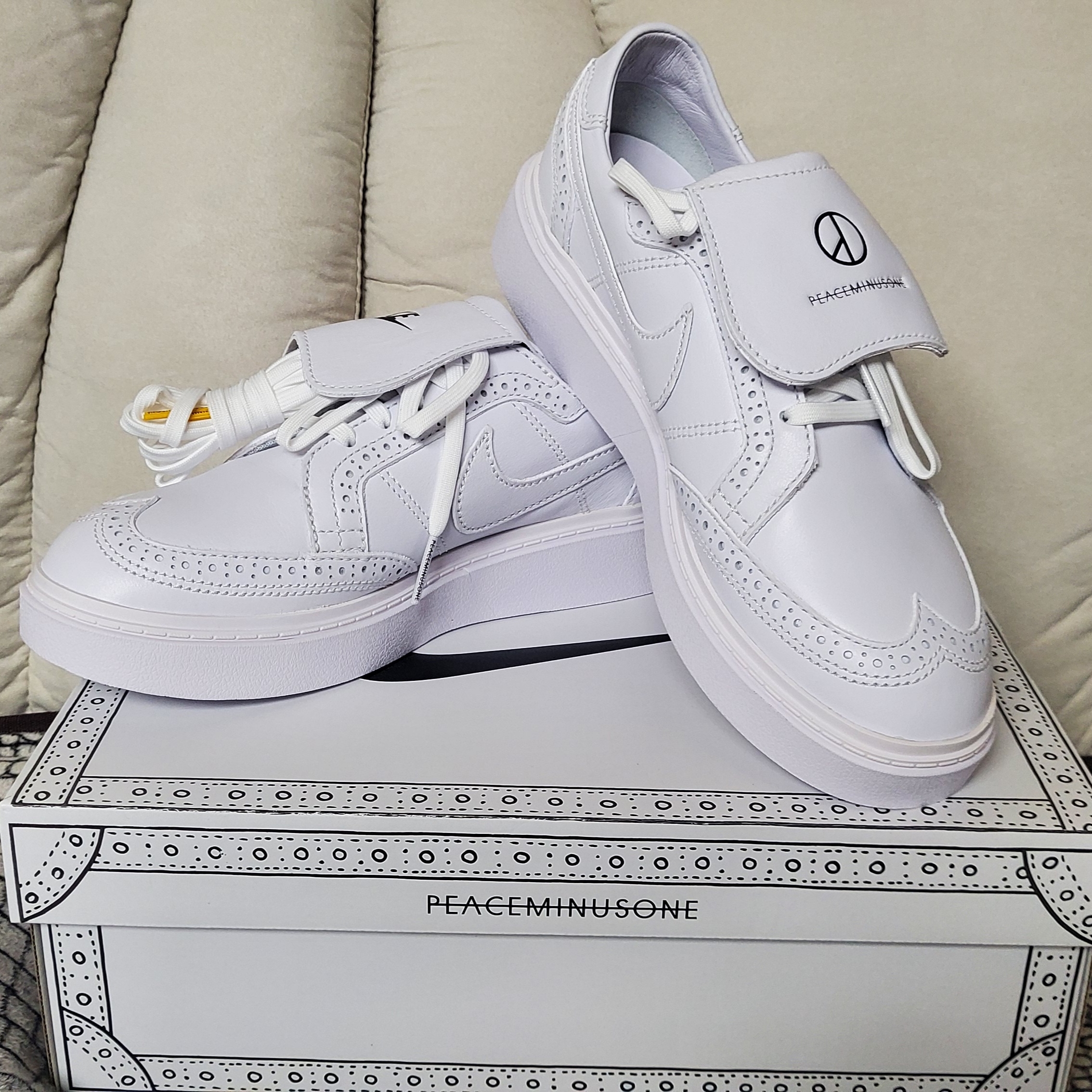 Nike x Peaceminusone Kwondo1 White 착용 스타일 - 1