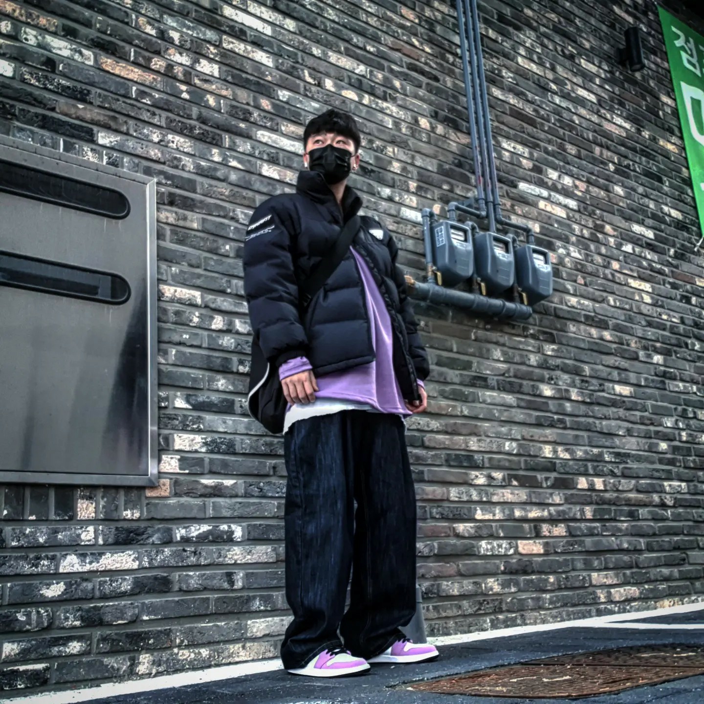 Jordan 1 Low SE Violet Shock 착용 스타일