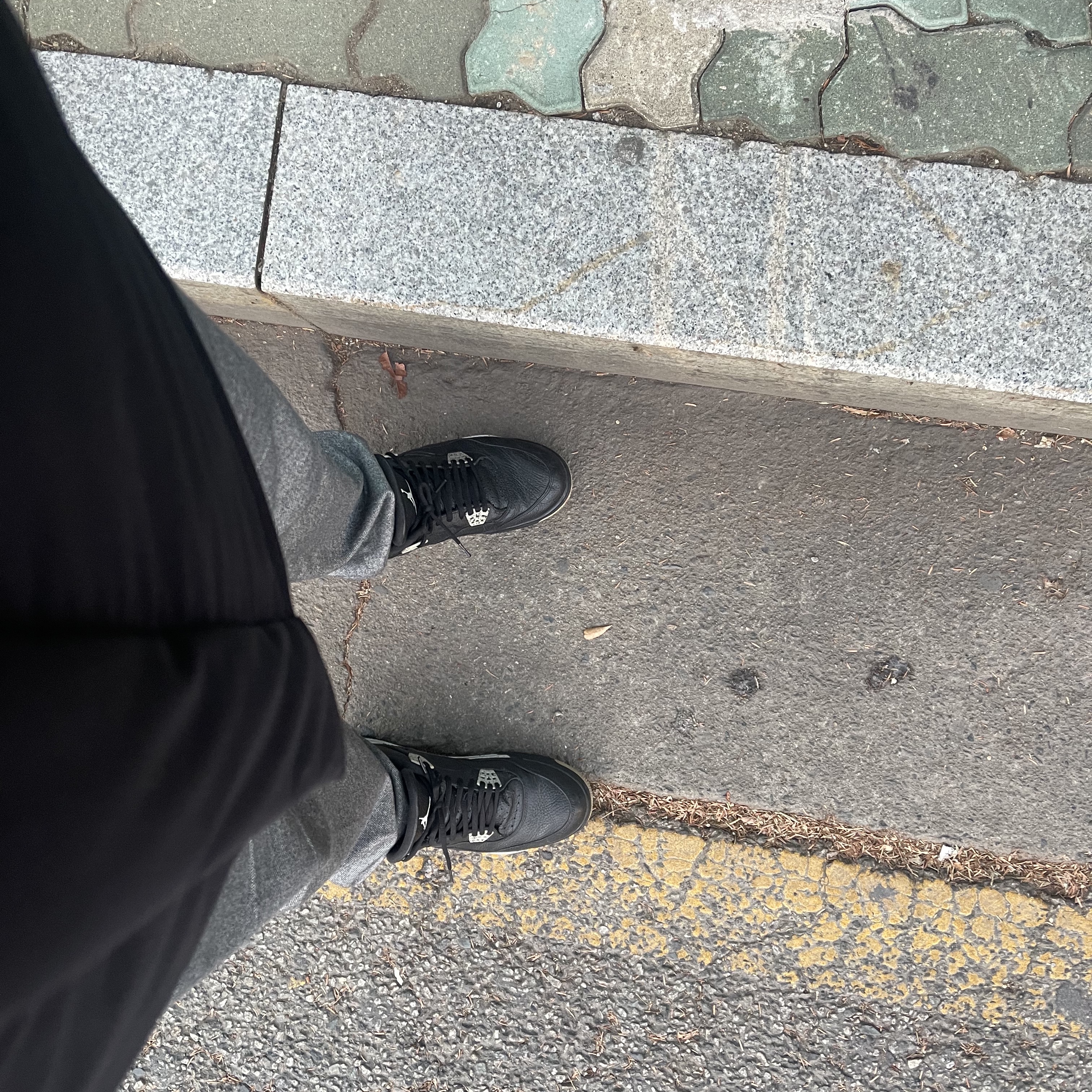 Jordan 4 Retro Oreo 2015 착용 스타일 - 2