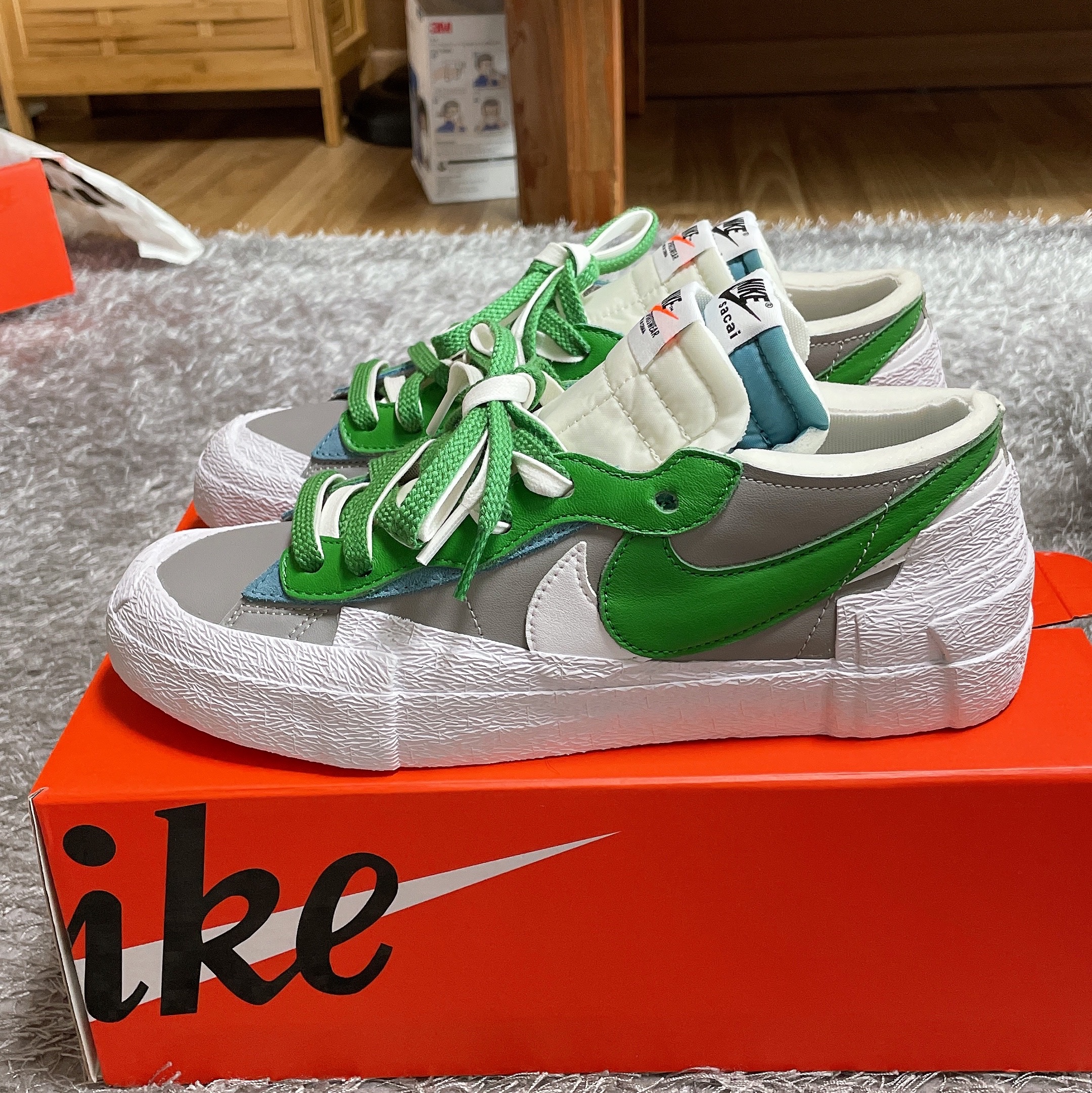 Nike x Sacai Blazer Low Classic Green 착용 스타일