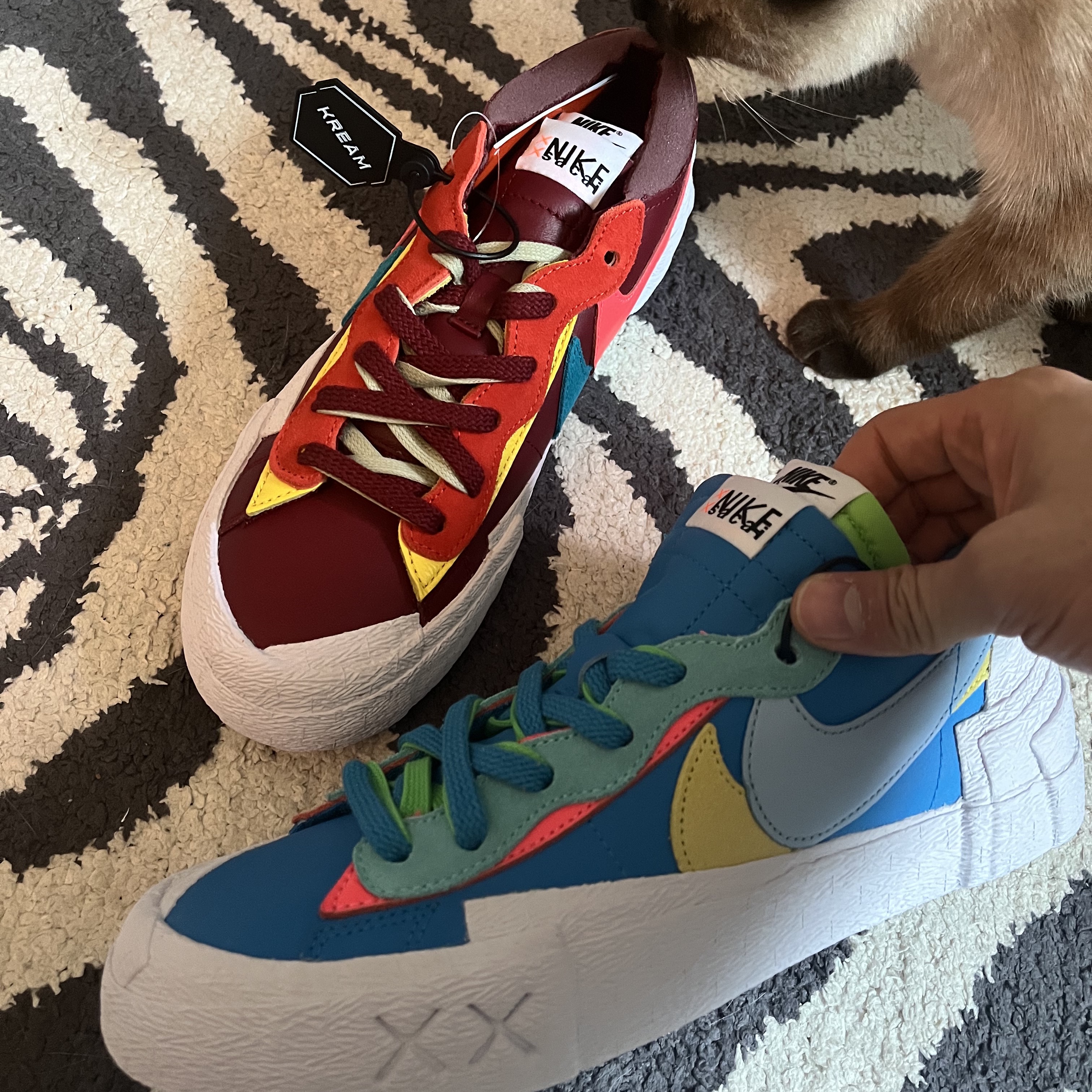 Nike x Sacai x Kaws Blazer Low Team Red, Nike x Sacai x Kaws Blazer Low Neptune Blue 착용 스타일
