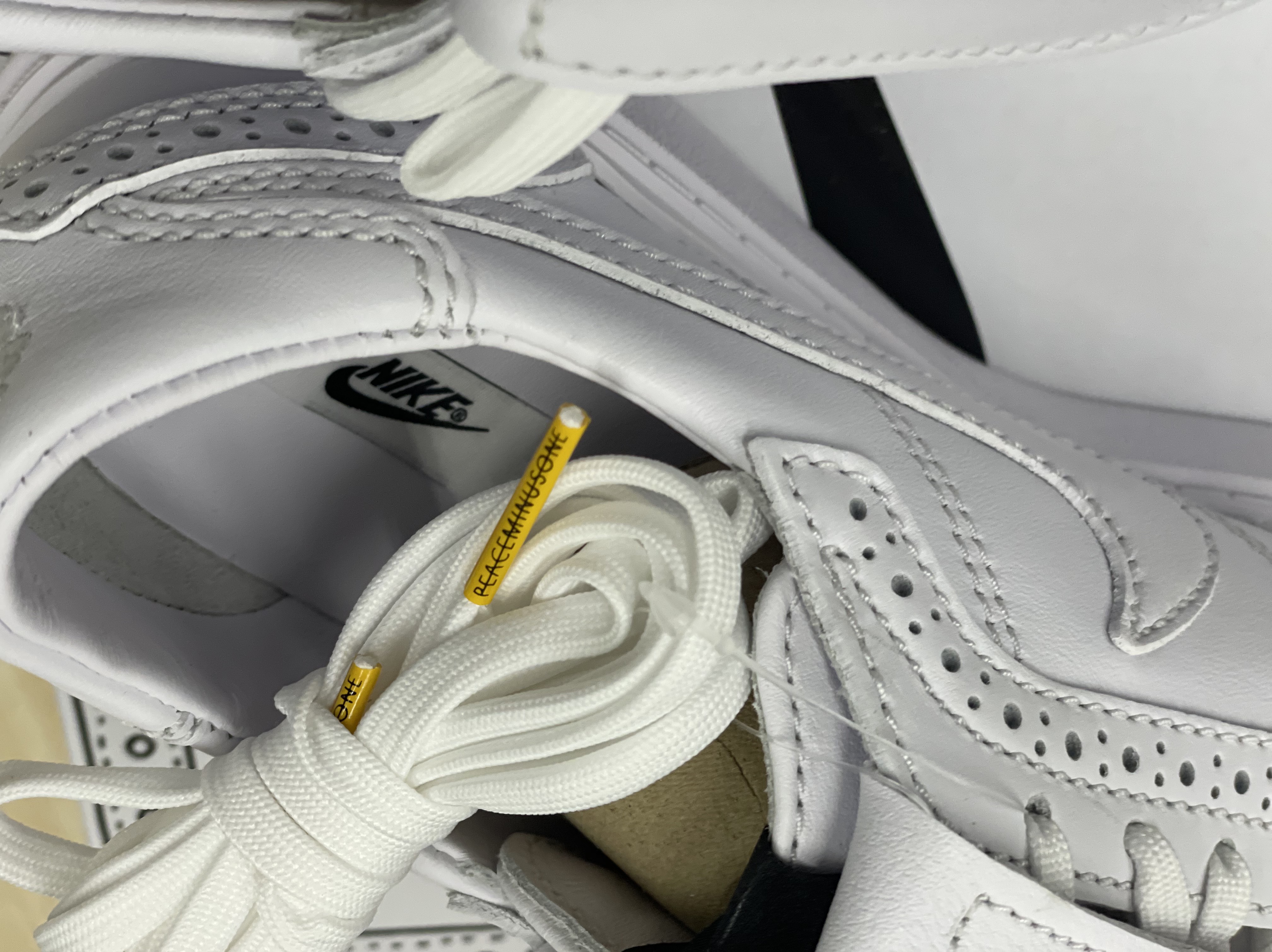 Nike x Peaceminusone Kwondo1 White 착용 스타일 - 4