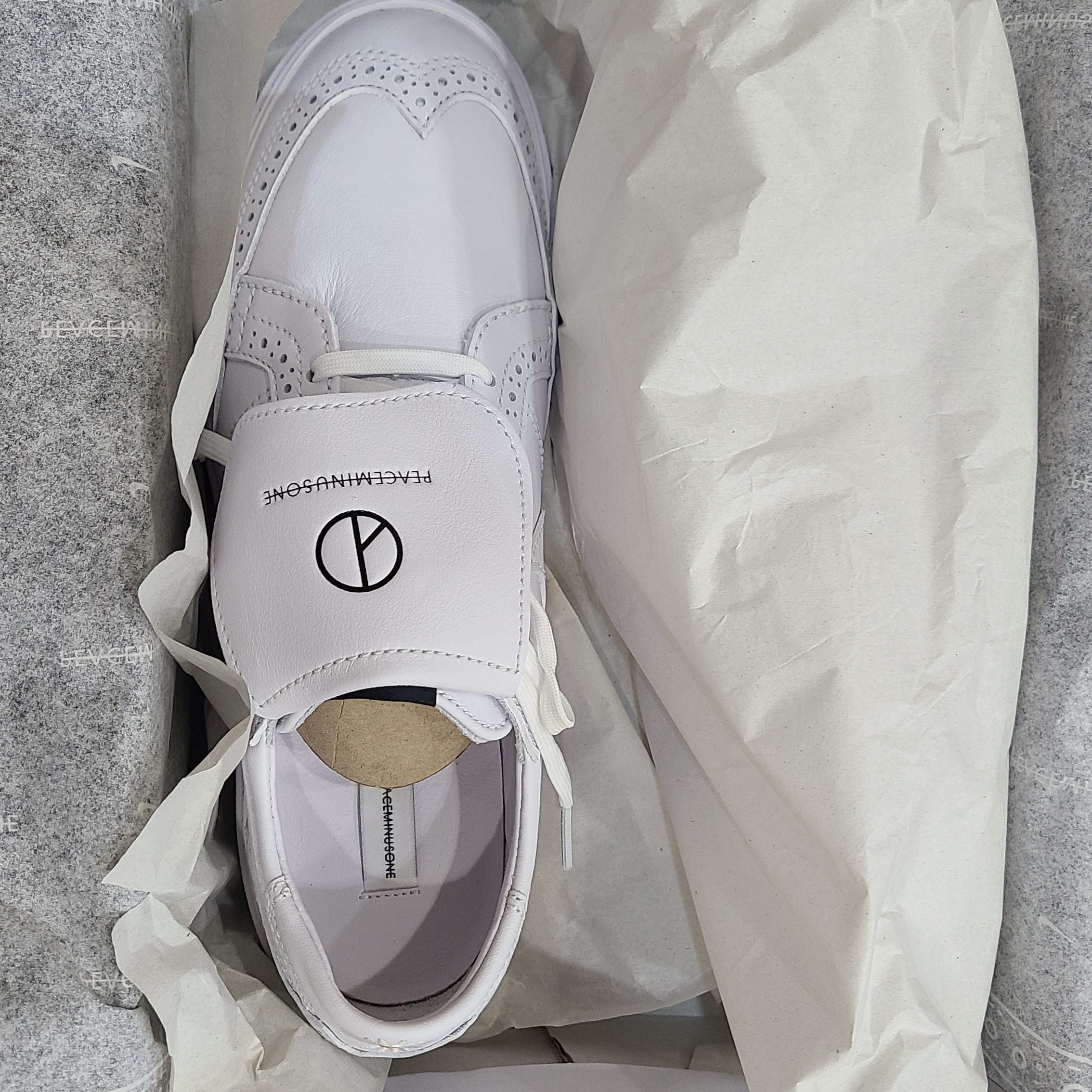 Nike x Peaceminusone Kwondo1 White 착용 스타일 - 2