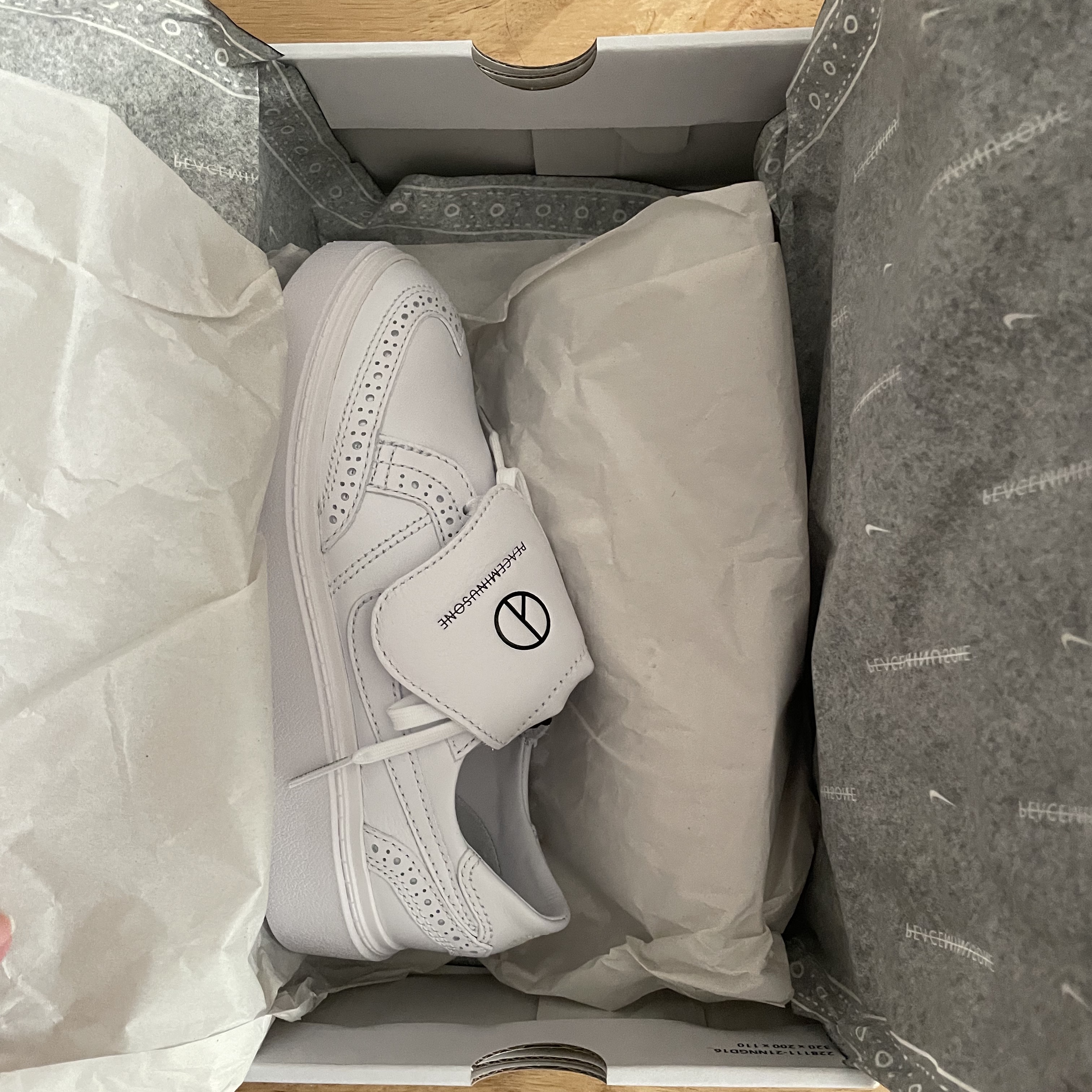 Nike x Peaceminusone Kwondo1 White 착용 스타일