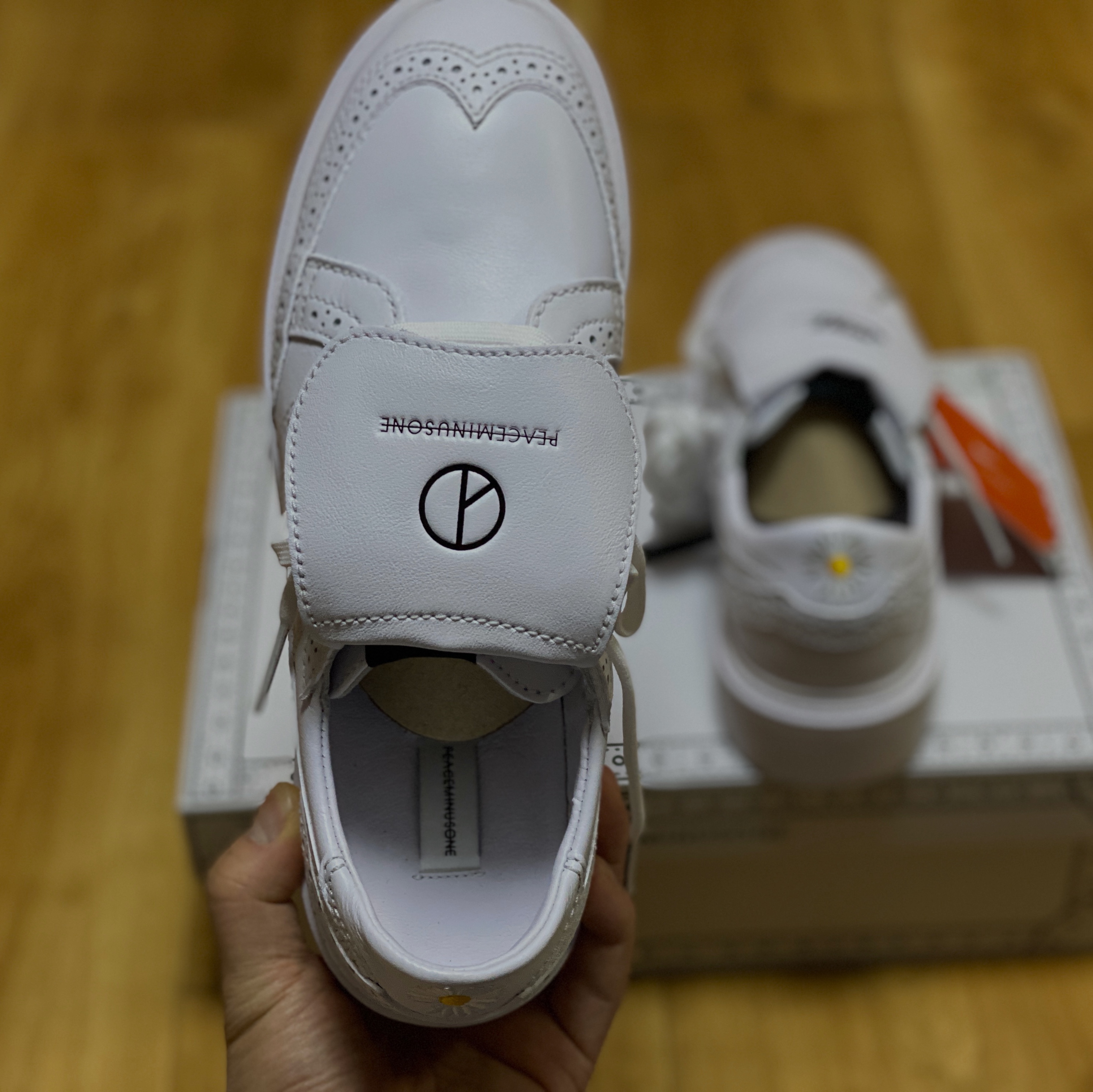 Nike x Peaceminusone Kwondo1 White 착용 스타일 - 3
