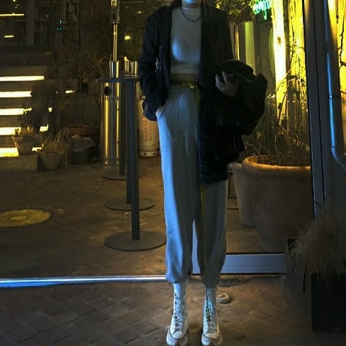 Converse x JW Anderson Run Star Hike Hi White 착용 스타일 - 2
