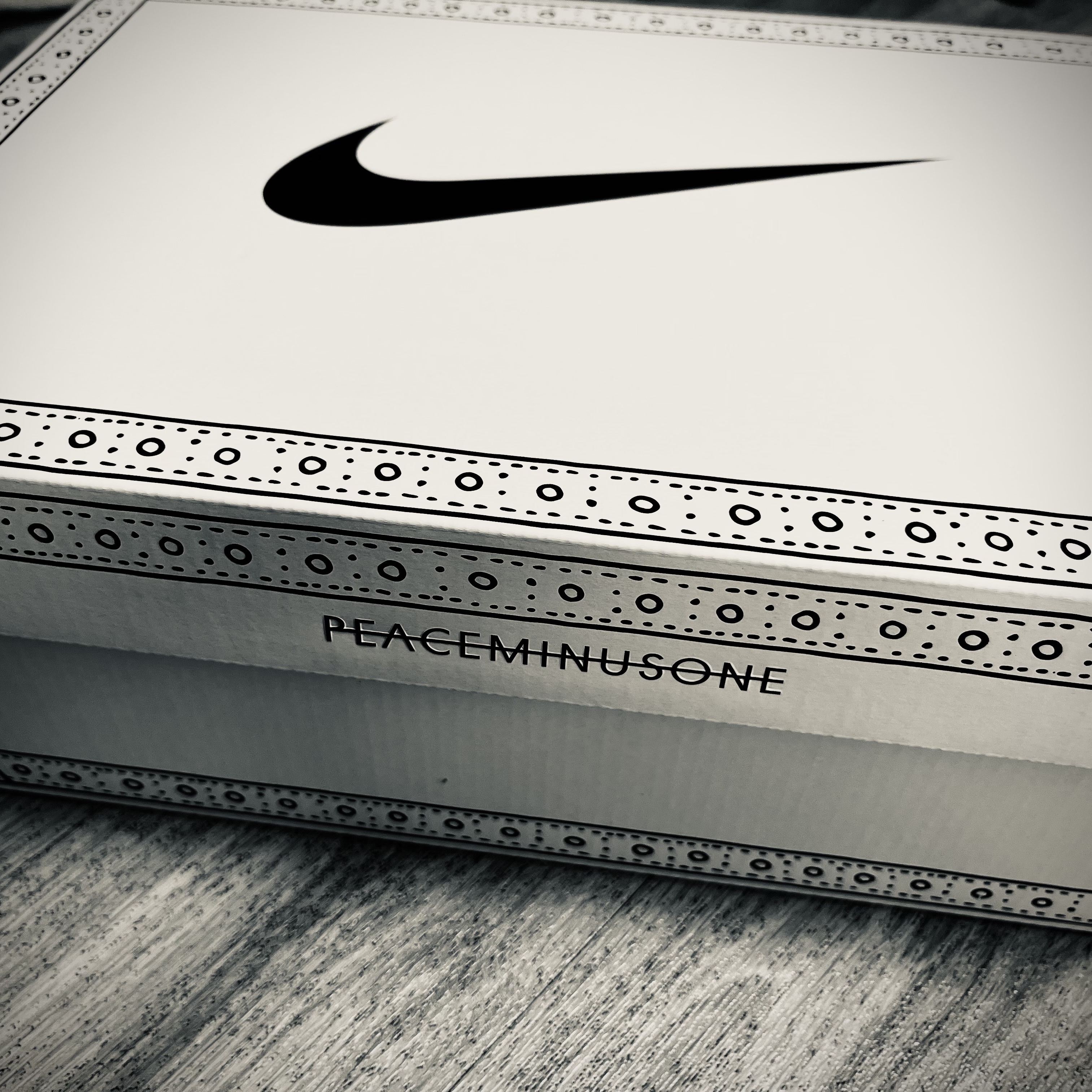 Nike x Peaceminusone Kwondo1 White 착용 스타일 - 1
