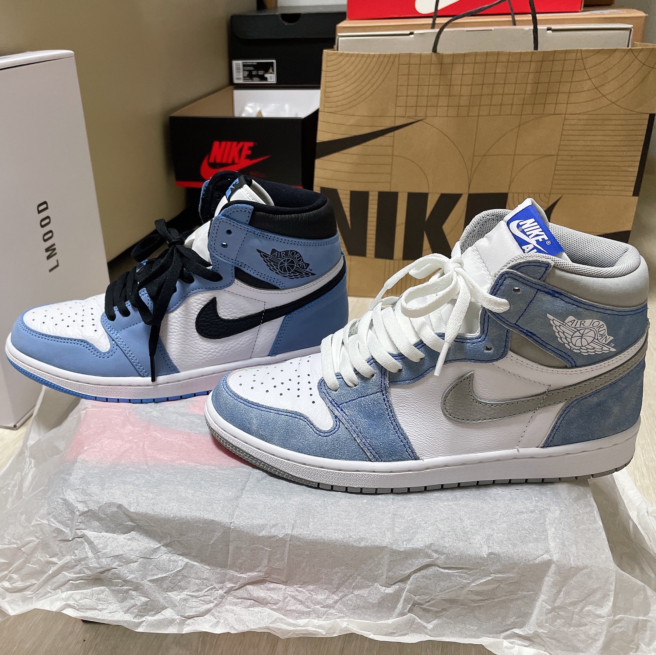 Jordan 1 Retro High OG University Blue, Jordan 1 Retro High OG Hyper Royal 착용 스타일 - 2