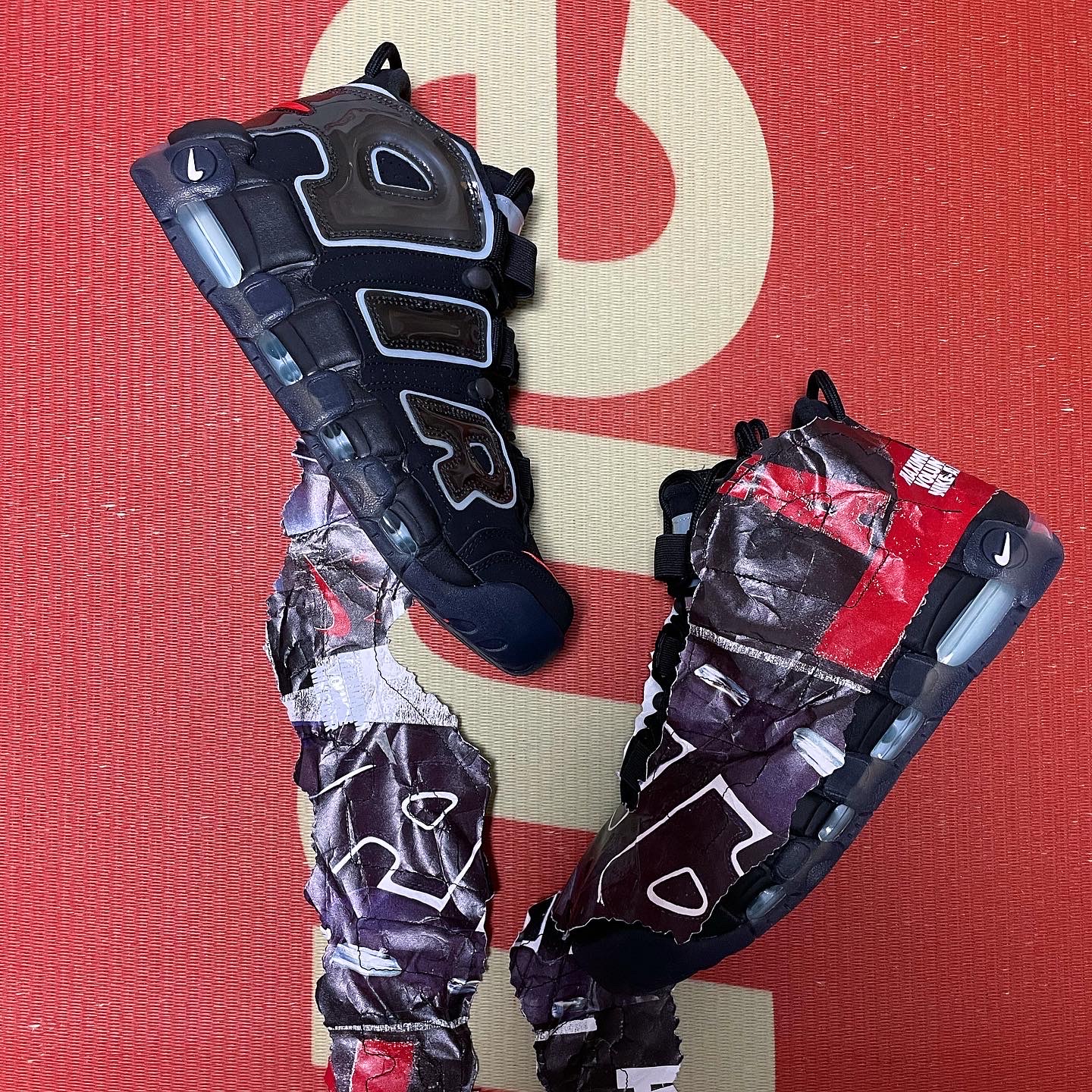 Nike Air More Uptempo 96 Maximum Volume 착용 스타일 - 1