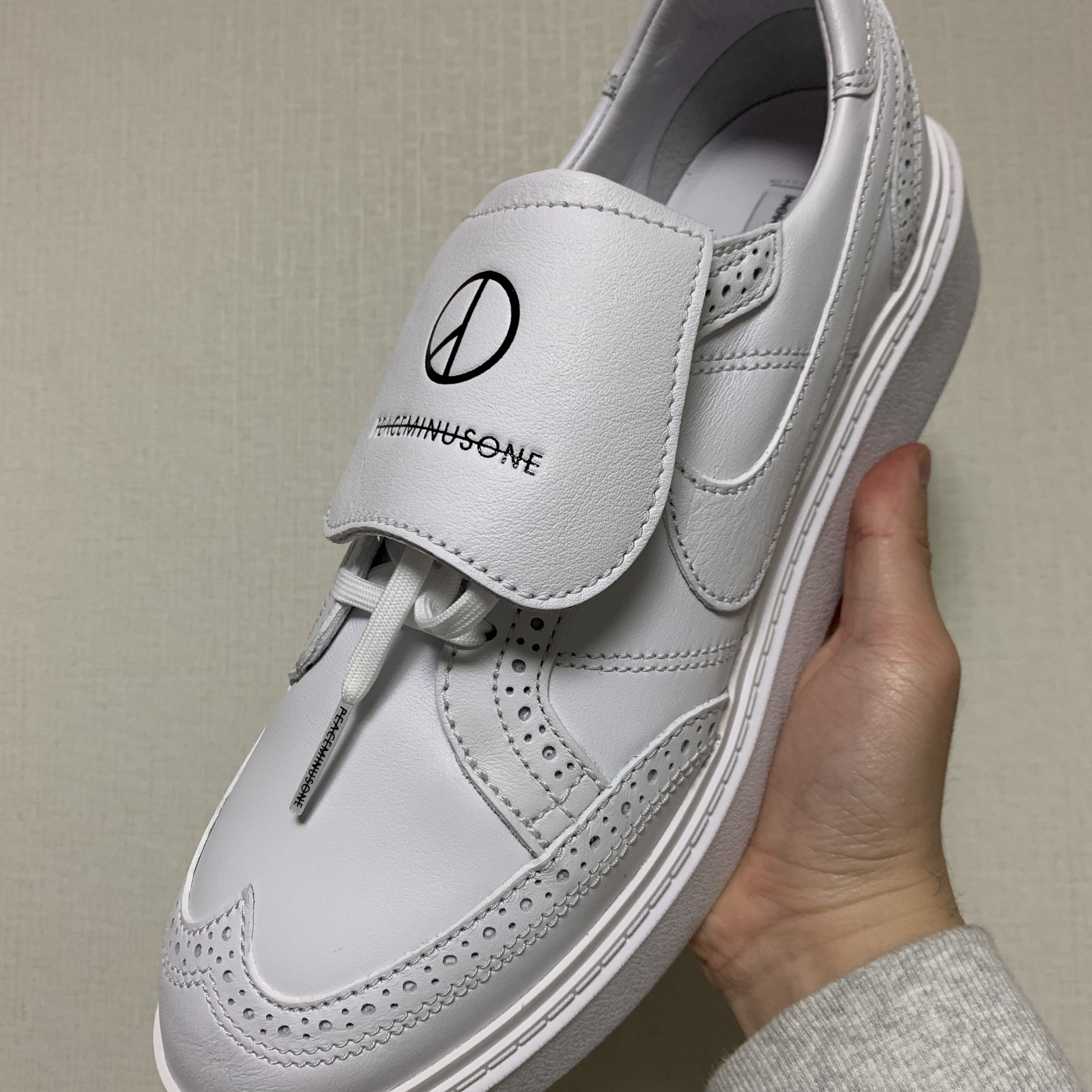 Nike x Peaceminusone Kwondo1 White 착용 스타일 - 2