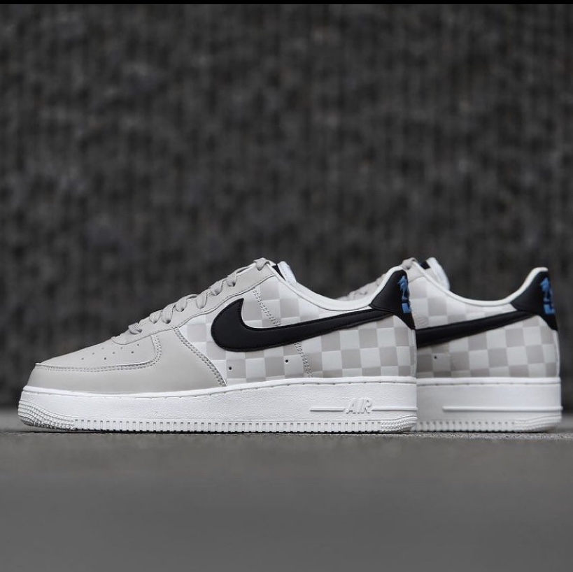 Nike Air Force 1 '07 QS LBJ 착용 스타일 - 4