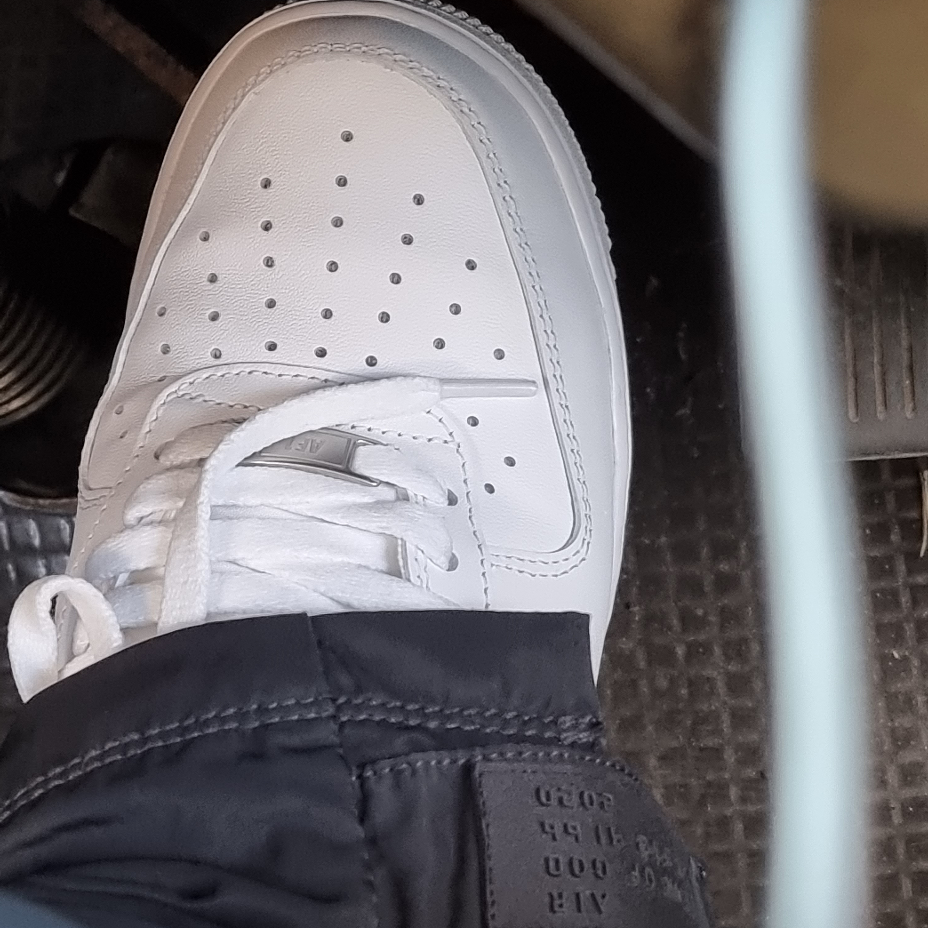 Nike Air Force 1 '07 Low White 착용 스타일