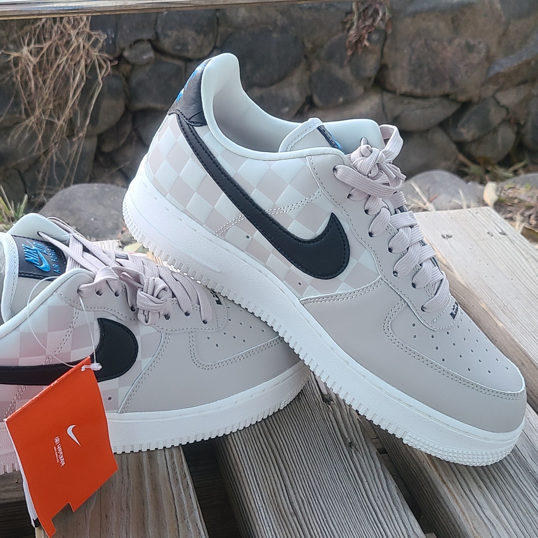 Nike Air Force 1 '07 QS LBJ 착용 스타일