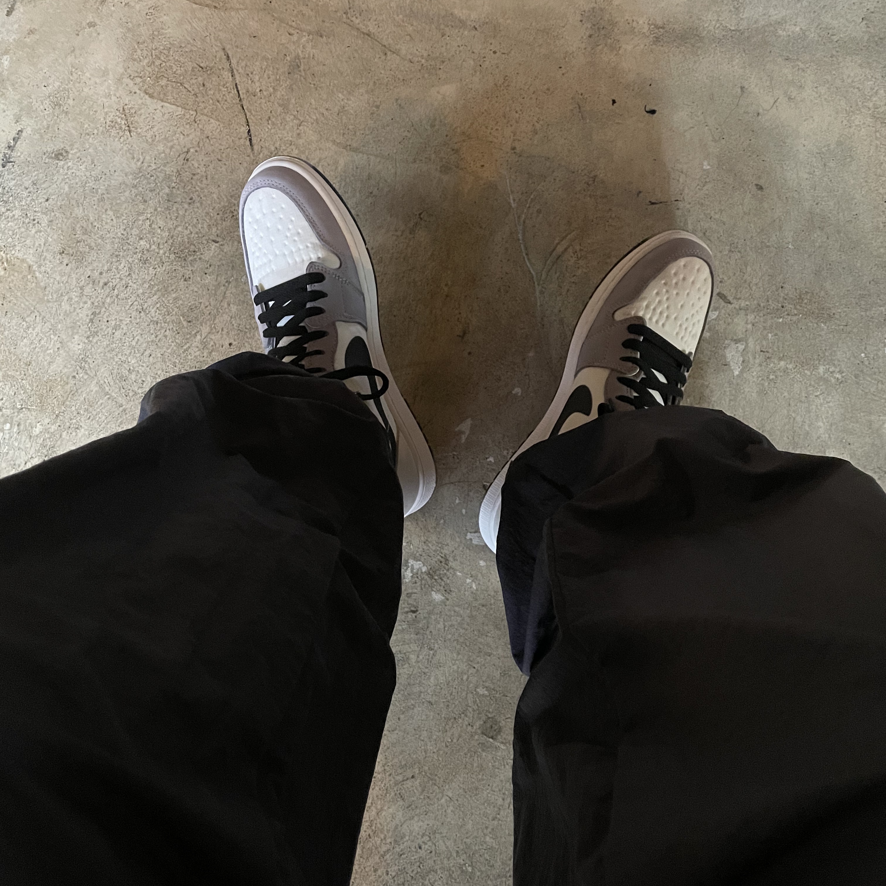 Jordan 1 Element Gore-Tex Sail 착용 스타일 - 1