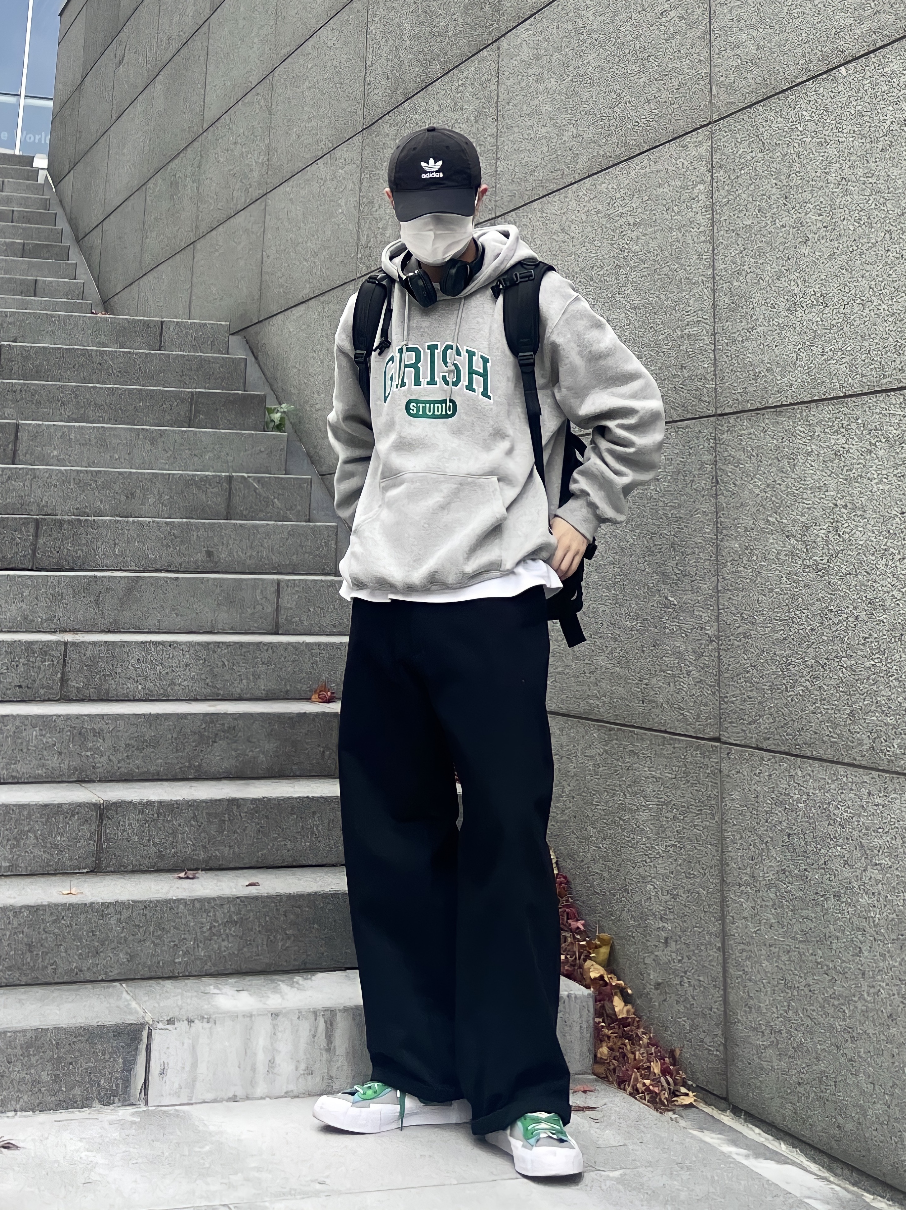 Nike x Sacai Blazer Low Classic Green 착용 스타일