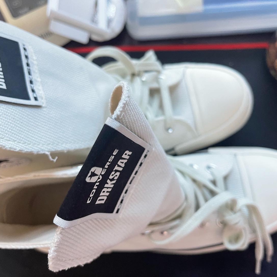 Converse x Drkshdw Drkstr Chuck 70 High Lily White 착용 스타일 - 1